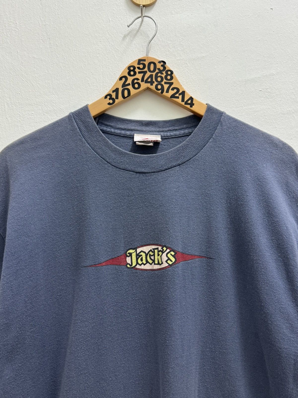 Vintage VINTAGE 90's JACK'S CENTRE LOGO SURFBOARDS SURFING TEE Size US L / EU 52-54 / 3 - 5 Thumbnail