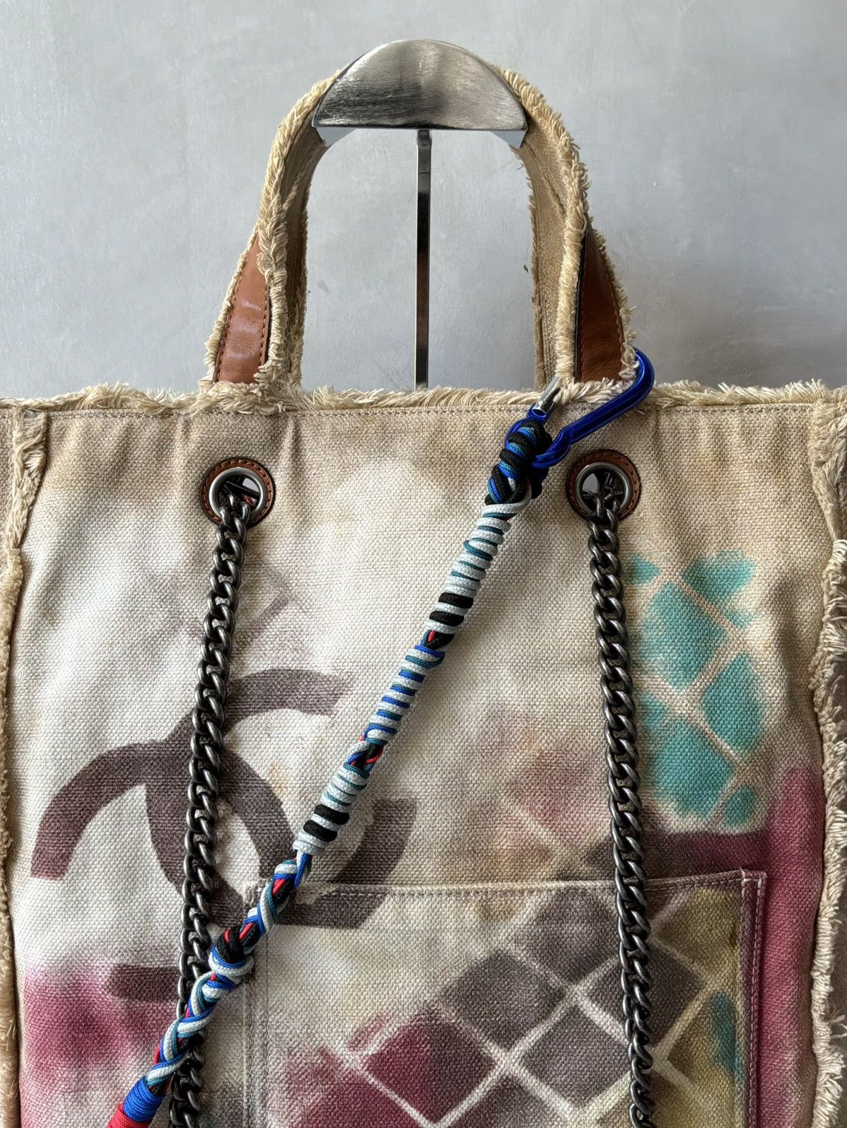 Chanel 2014 Chanel - Graffiti Canvas 3-Way Tote Bag Size ONE SIZE - 4 Thumbnail