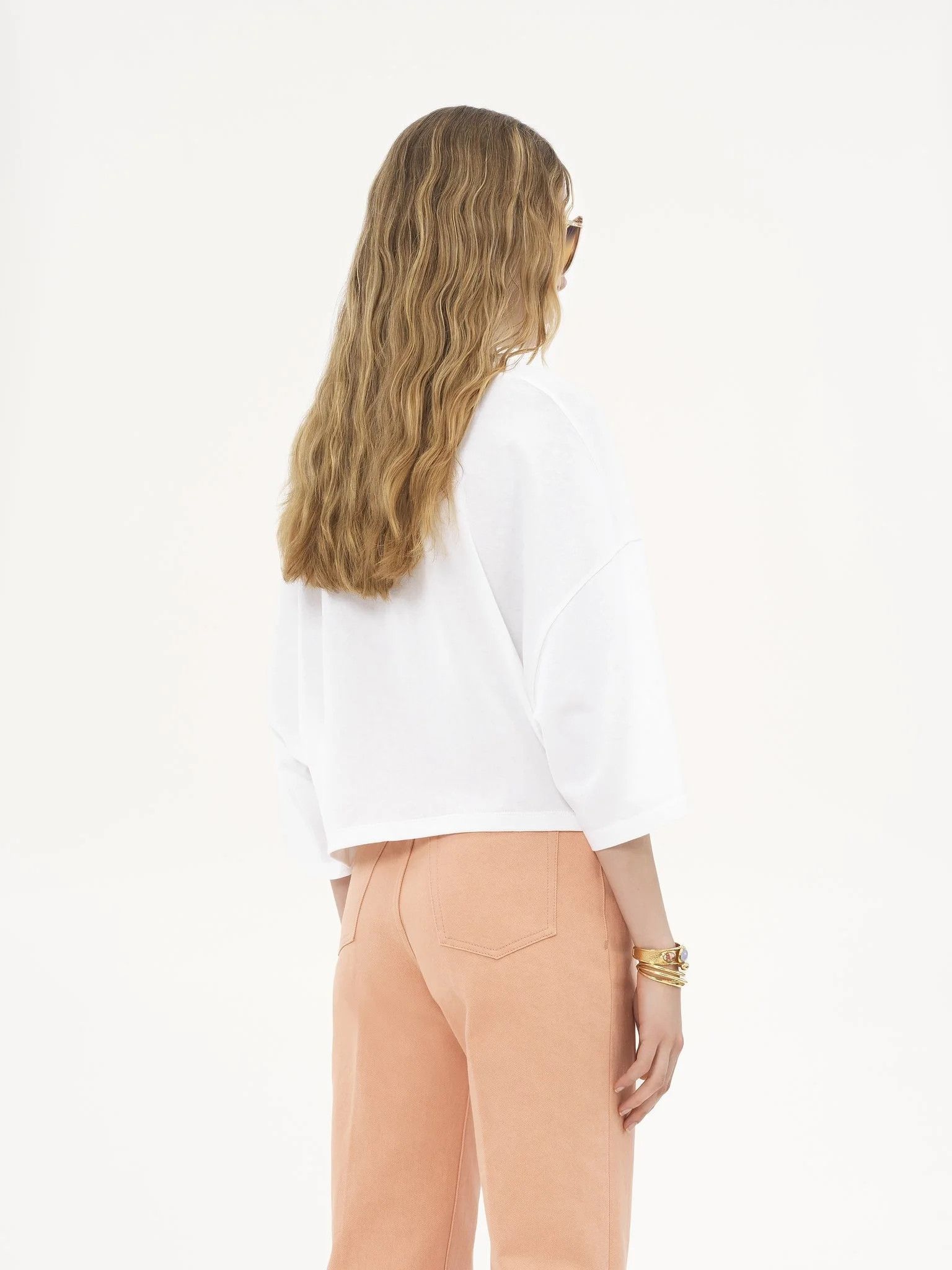 Chloe o1loc1c10226 Oversized Cropped Logo T-Shirt in White Size S / US 4 / IT 40 - 4 Thumbnail