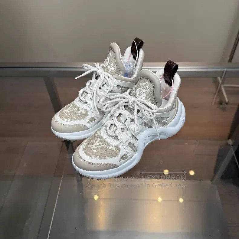 Louis Vuitton Louis Vuitton Archlight cream presbyopic full print dad sh Size US 5.5 / EU 38 - 1 Thumbnail