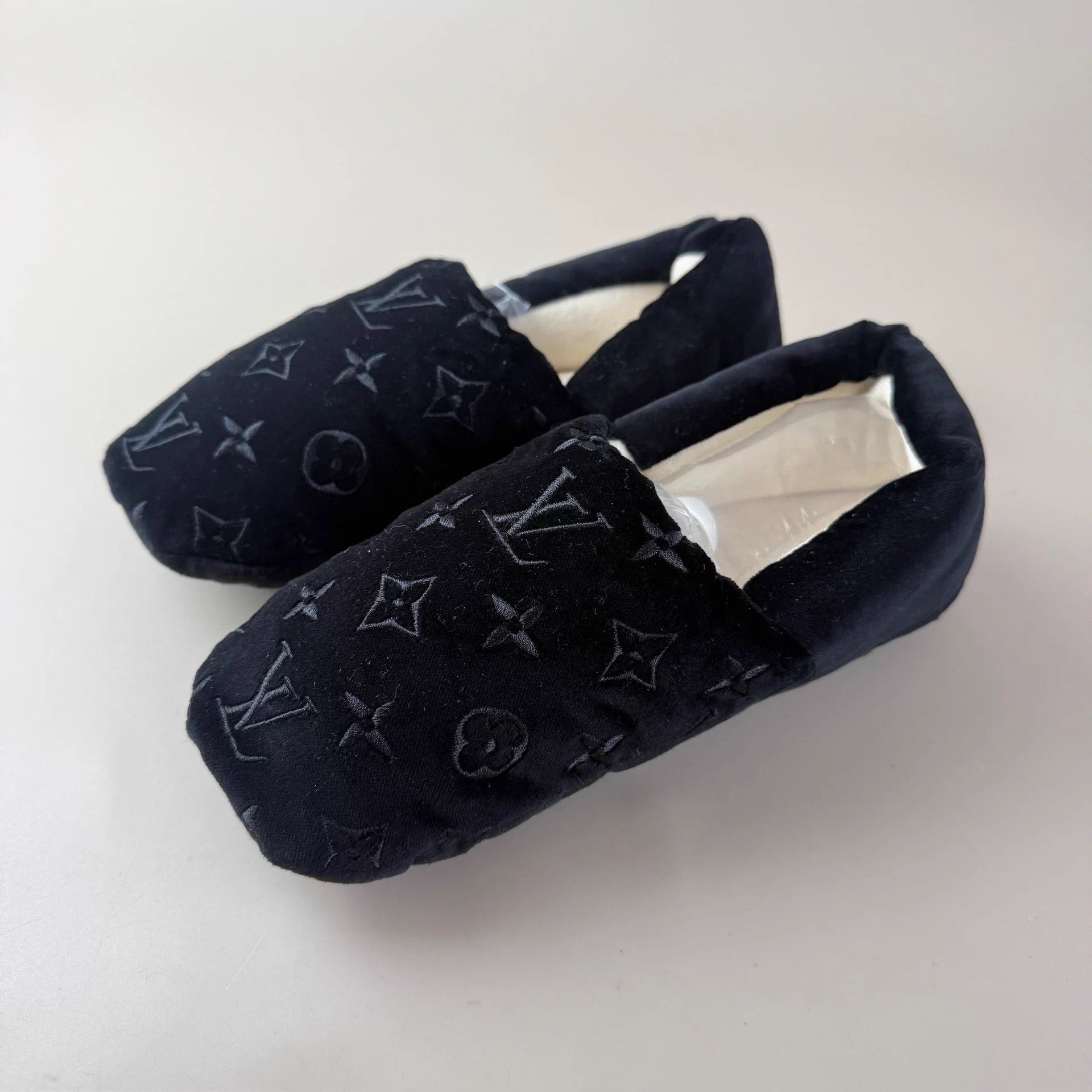 Louis Vuitton LV all black Monogram print sneakers size 35 mint Size US 4 / IT 34 - 1 Thumbnail