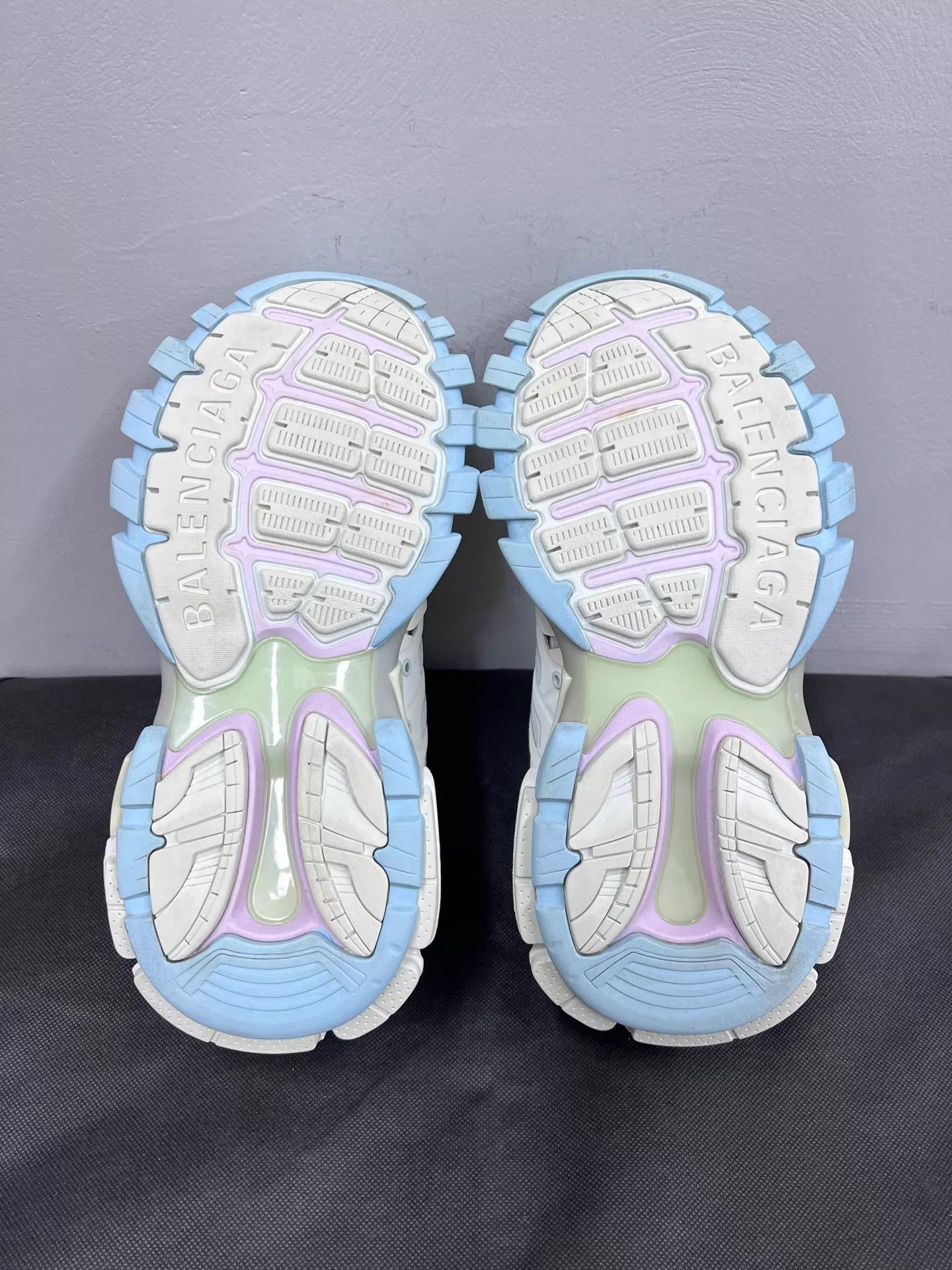 Balenciaga Balenciaga Track 1.0 Macaron White Blue Pink 39 Size US 9 / IT 39 - 7 Thumbnail