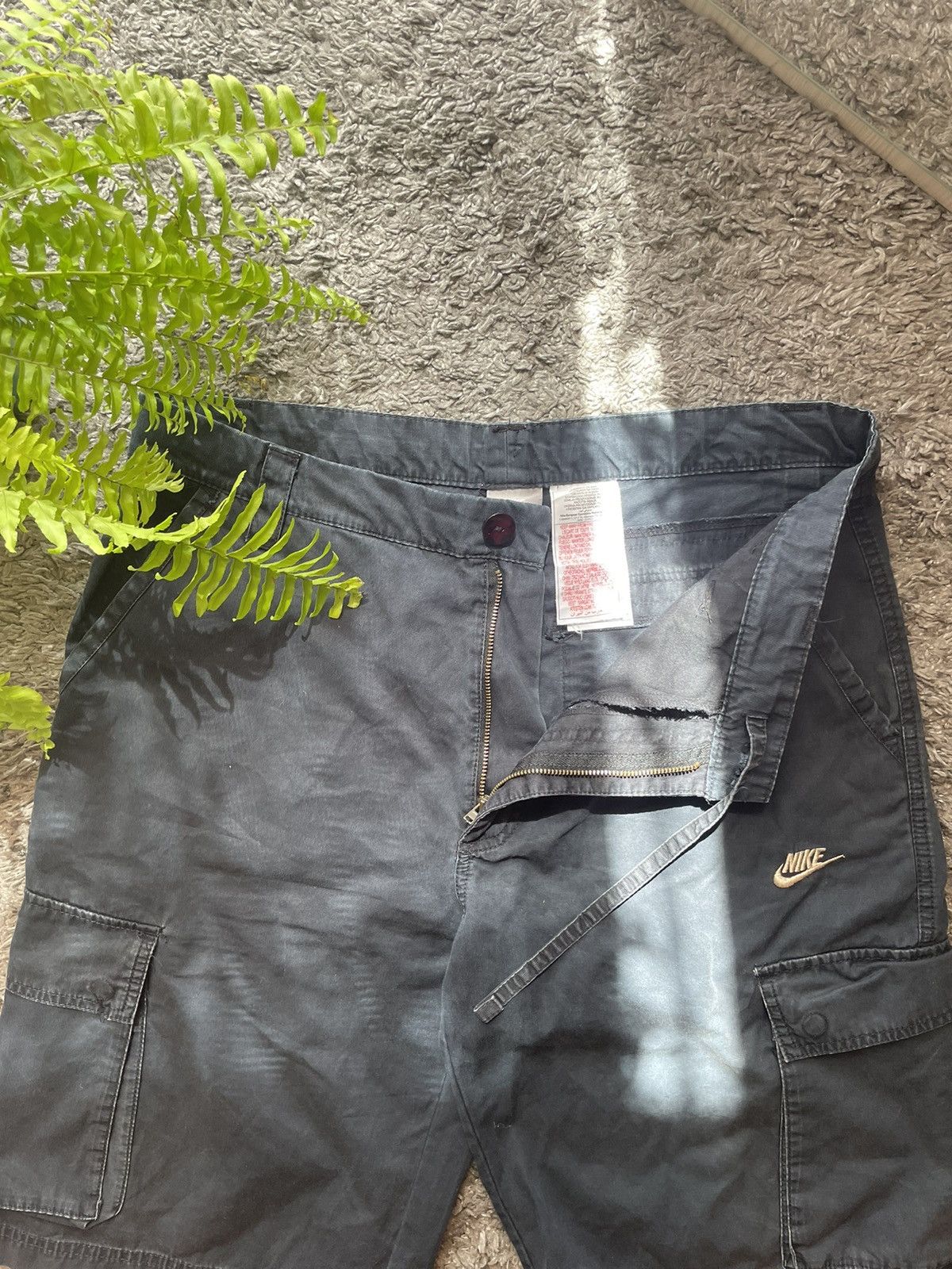 Nike × Vintage 00s Shorts Nike Vintage Streetwear Rare Logo Size US 32 / EU 48 - 8 Thumbnail