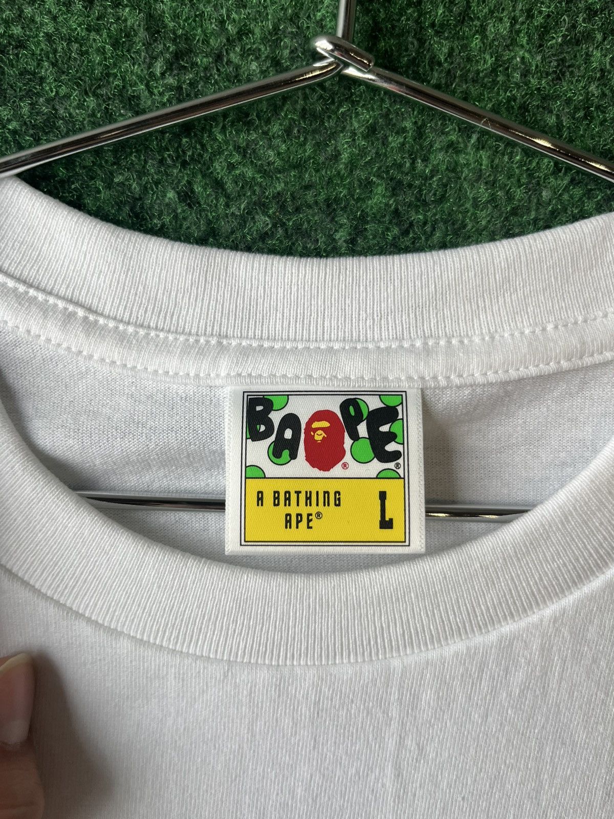 Bape BRAND NEW BAPE COLOR CAMO MILO ON BAPE TEE SIZE L Size US L / EU 52-54 / 3 - 9 Thumbnail
