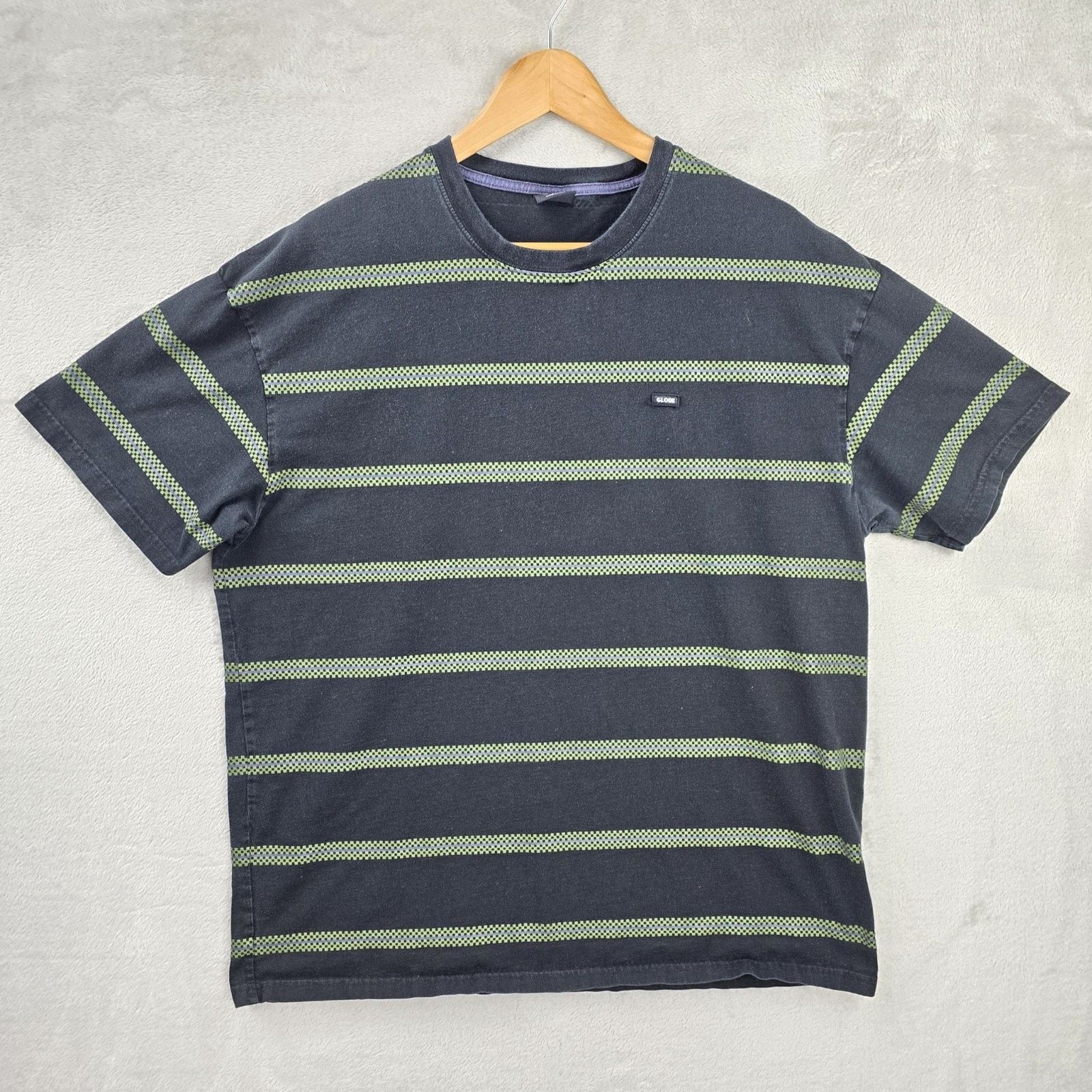 Globe Vintage Globe Skateboards Striped Shirt XL Skater Grunge Y2K Size US XL / EU 56 / 4 - 1 Thumbnail