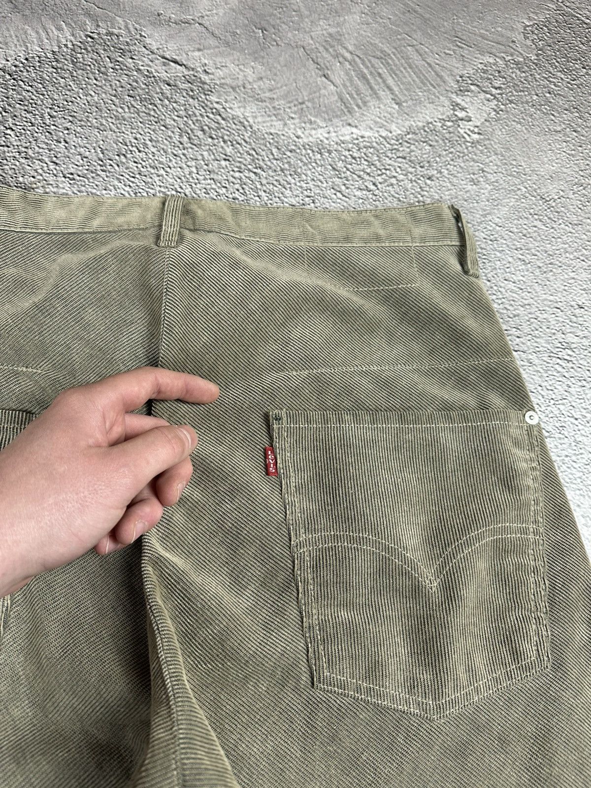 Levi's × Levi's Vintage Clothing × Vintage Vintage Levi’s Corduroy Velvet Pants Y2K Old Money Style Size 28" / US 6 / IT 42 - 5 Thumbnail