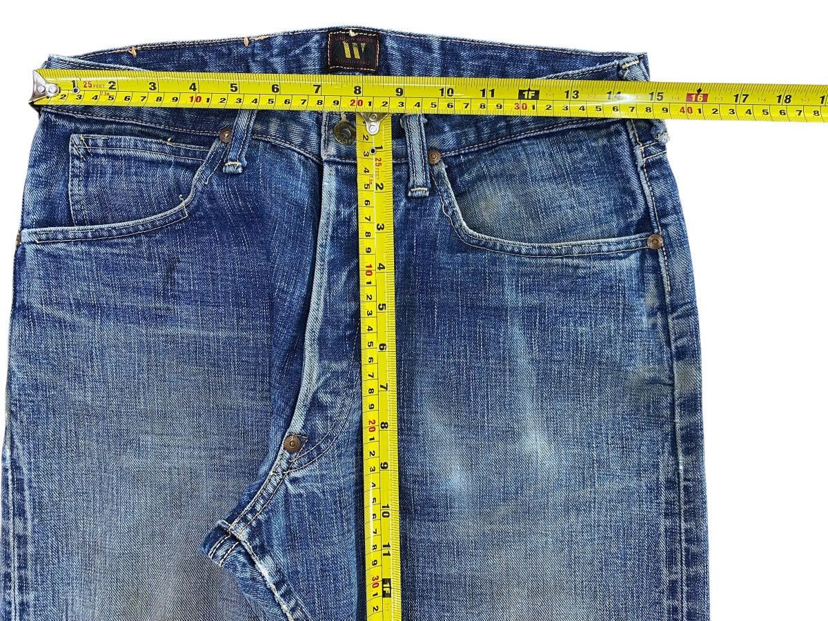 Japanese Brand Japanese Brand Whiskered & Faded Wash Style Wide Fit Jeans Size US 30 / EU 46 - 6 Thumbnail
