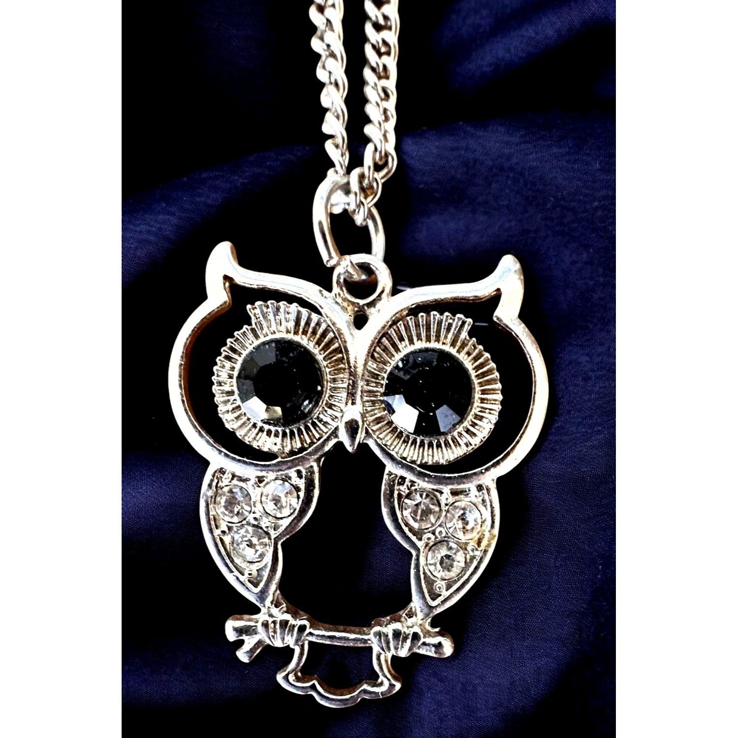 Vintage Vintage Owl Necklace Pendant 18 in Chain Crystals Chi Omega Size ONE SIZE - 1 Thumbnail
