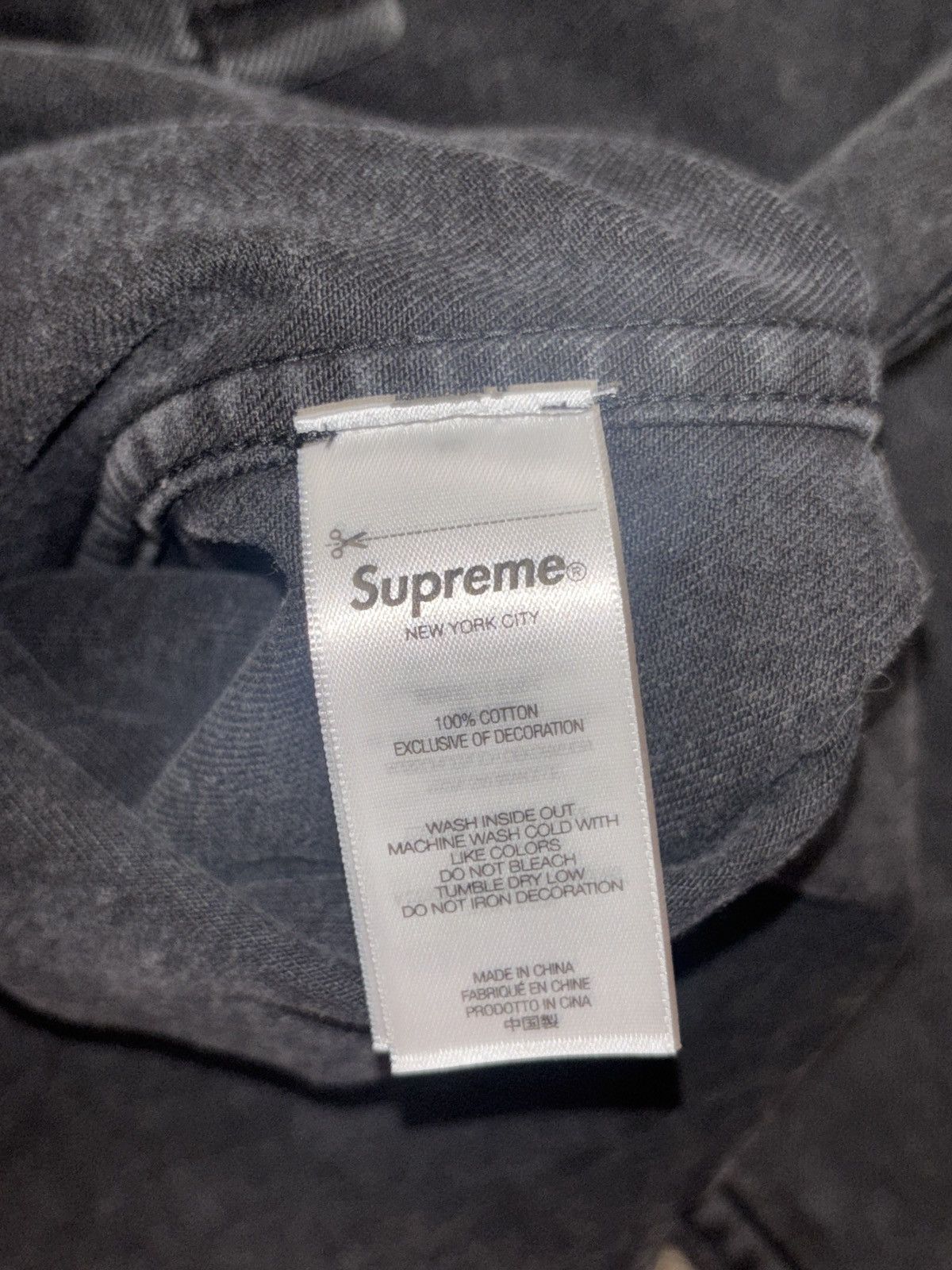Supreme Supreme FW21 Appliqué Denim Shirt Size US L / EU 52-54 / 3 - 6 Thumbnail