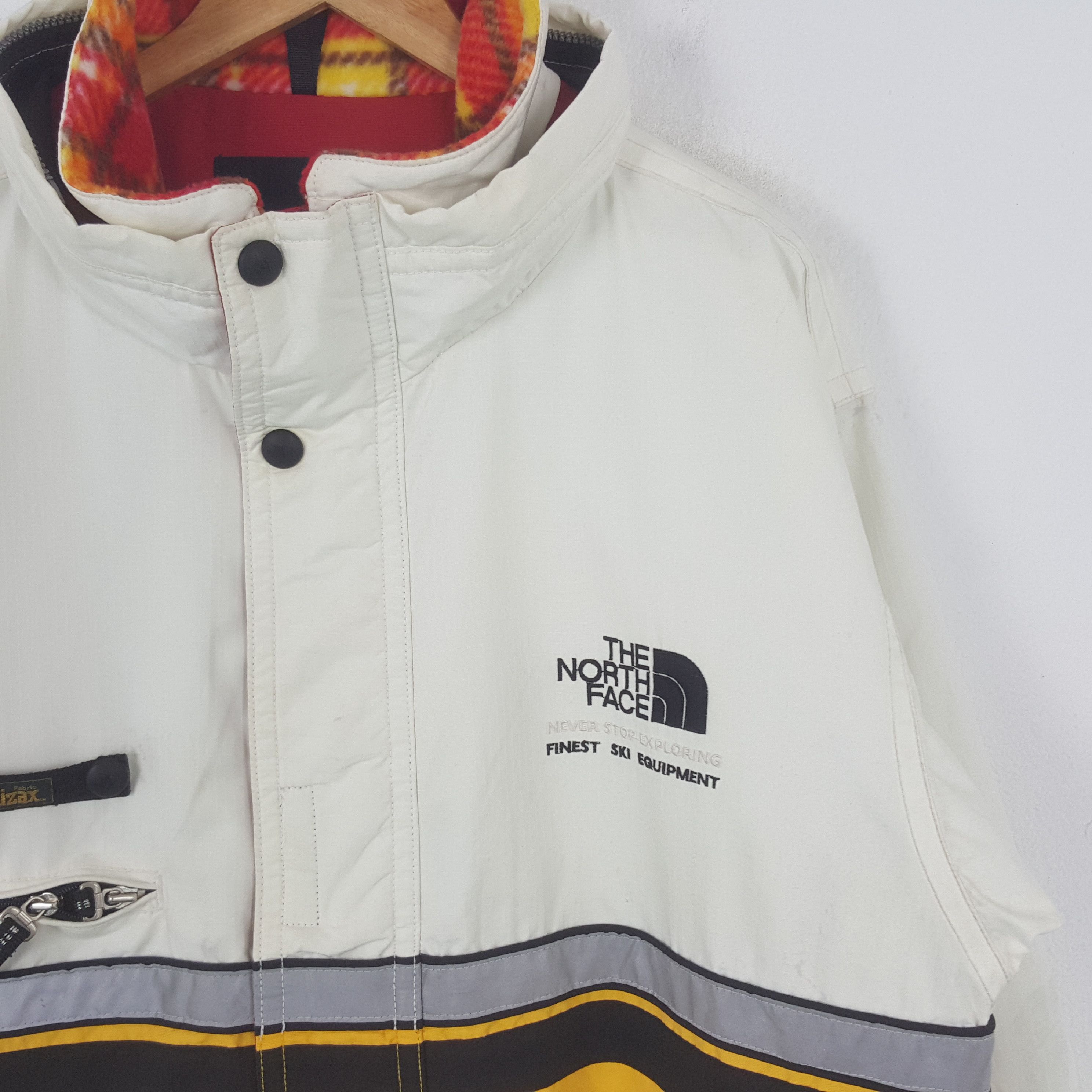 The North Face Vintage The North Face Outdoor Activity Jacket RR8 Size US XL / EU 56 / 4 - 2 Thumbnail