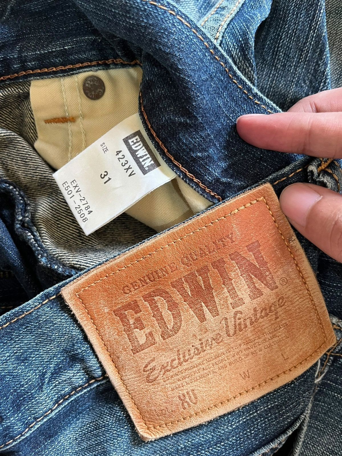 Edwin Exclusive Vintage Edwin Japan Faded Wash Rip Baggy Jeans Size US 33 - 9 Thumbnail