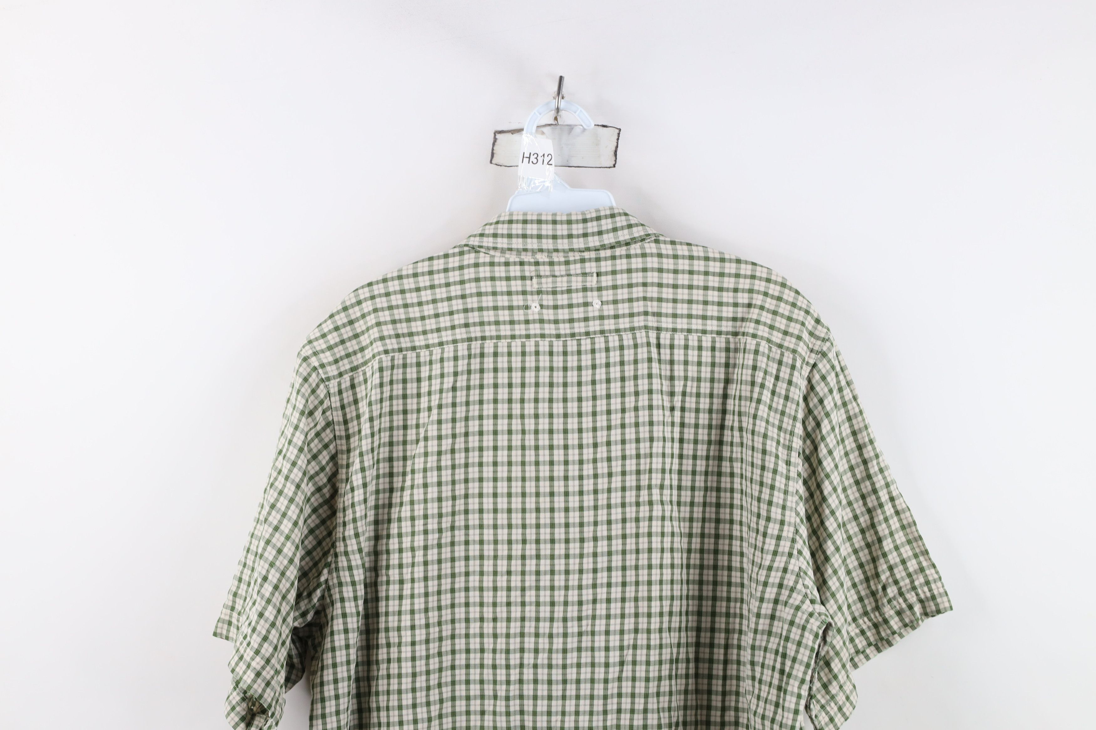 The North Face Vintage The North Face Short Sleeve Trekking Button Shirt Size US L / EU 52-54 / 3 - 13 Thumbnail