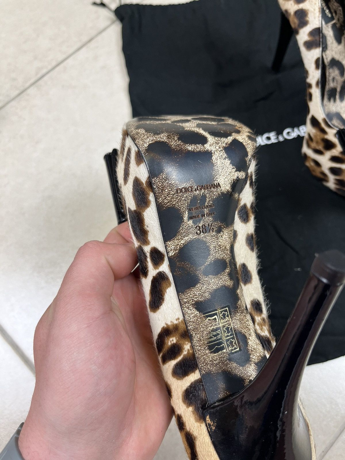 Dolce & Gabbana Dolce & Gabbana Peep Toe Pumps Size US 8.5 / IT 38.5 - 5 Thumbnail