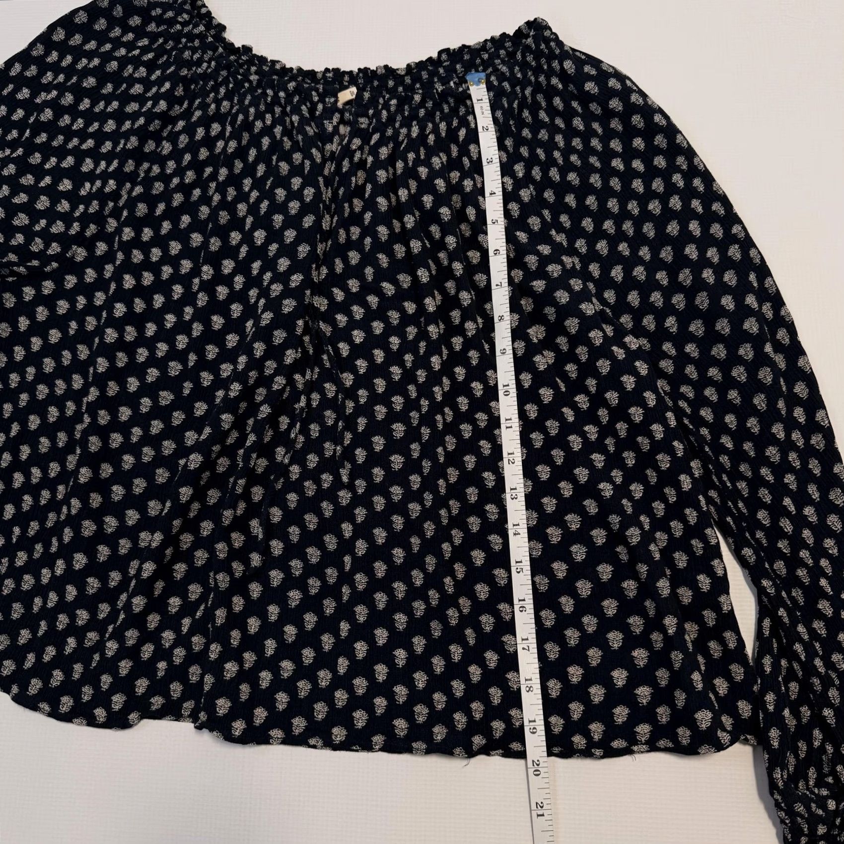 Faherty Faherty Blouse Womens Small Blue Floral Boho Long Sleeve Lightweight V-Neck Balloon Sleeve Shirt Ladies S Size S / US 4 / IT 40 - 6 Thumbnail