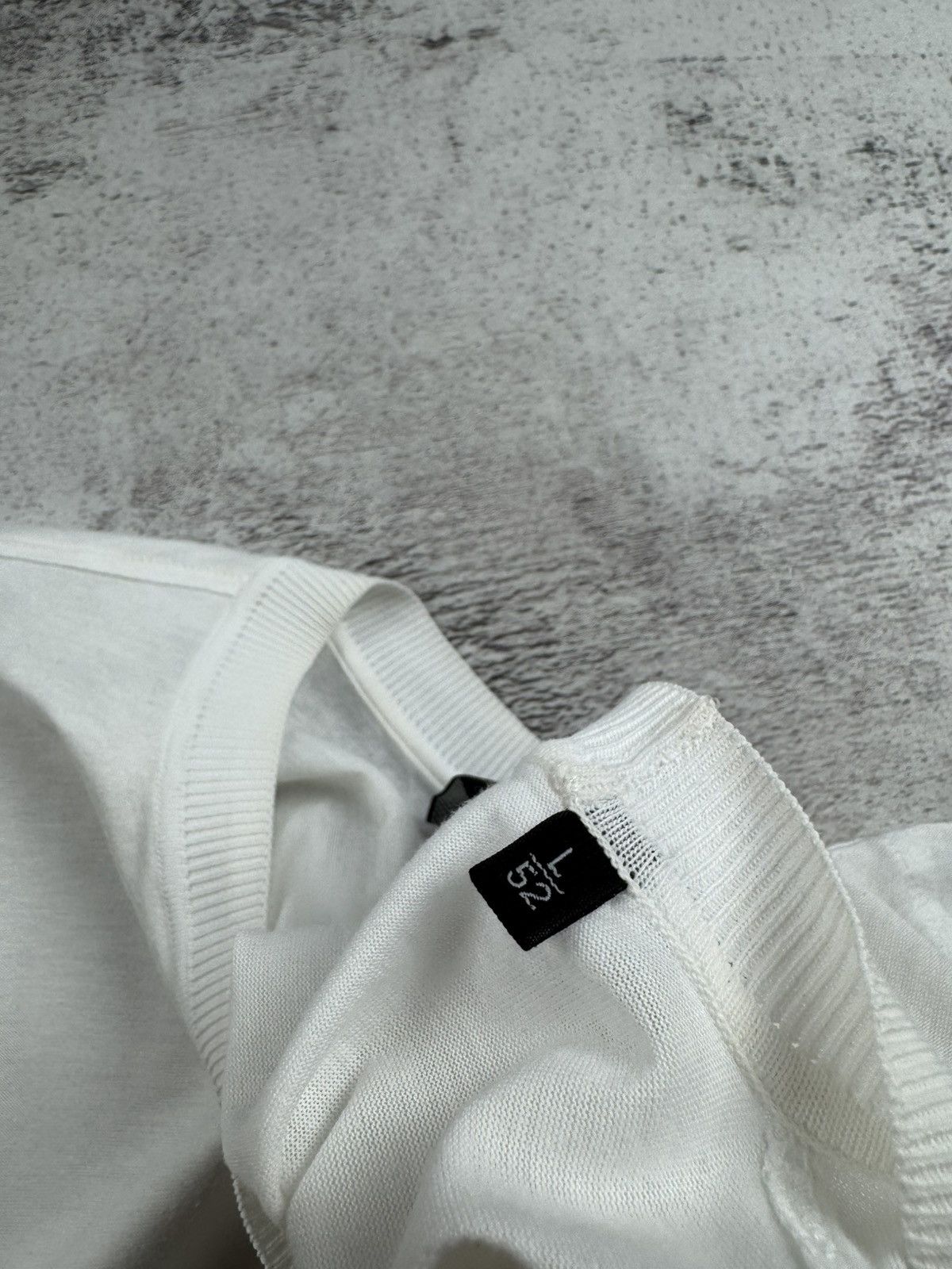 Ermenegildo Zegna Ermenegildo Zegna Size 52 Large Luxury White Mini Logo Men’s T Shirt Tee Jersey Size US L / EU 52-54 / 3 - 10 Thumbnail