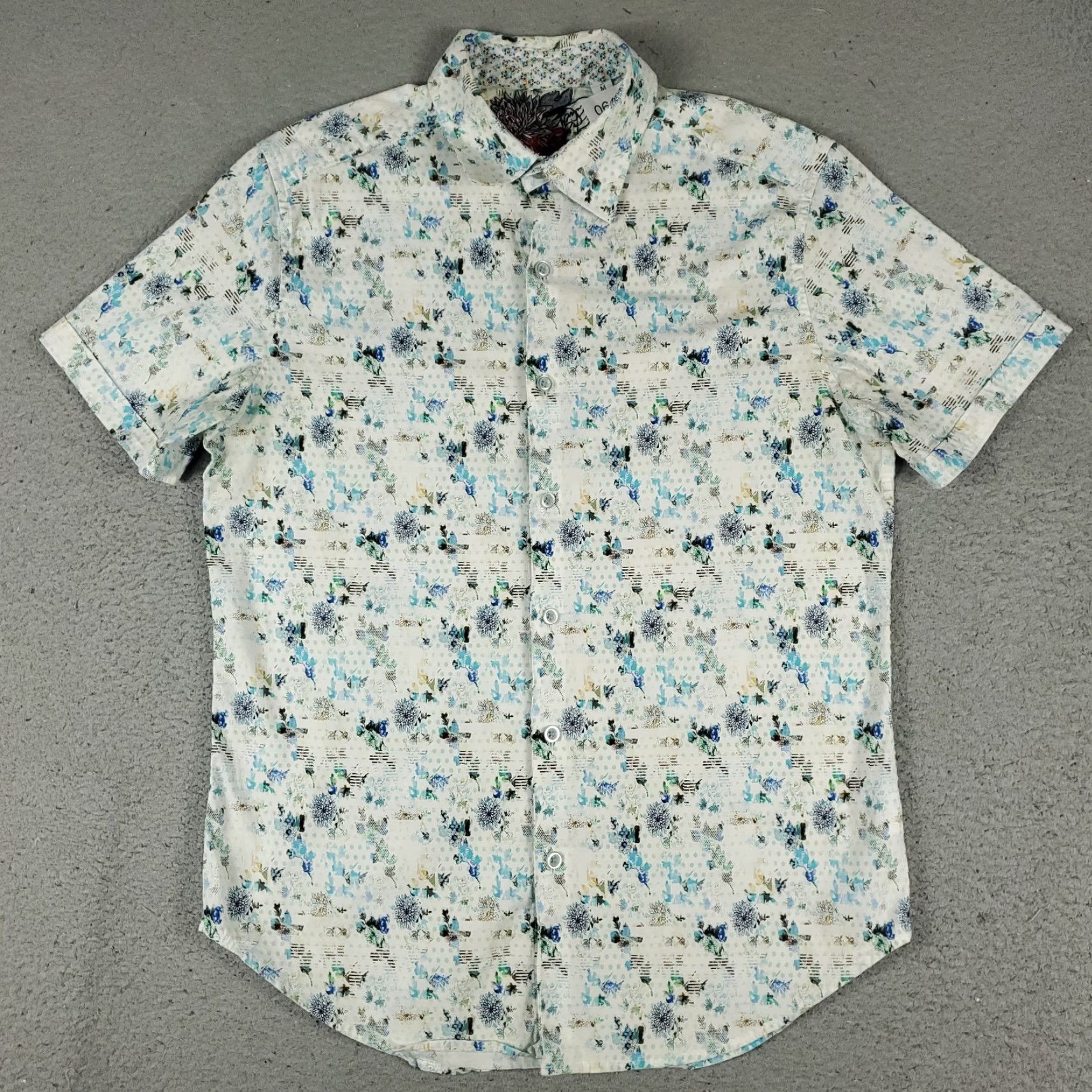 Robert Graham VINTAGE Robert Graham Shirt Mens Medium Blue White Floral Button-Up Short Sleeve Size US M / EU 48-50 / 2 - 2 Thumbnail