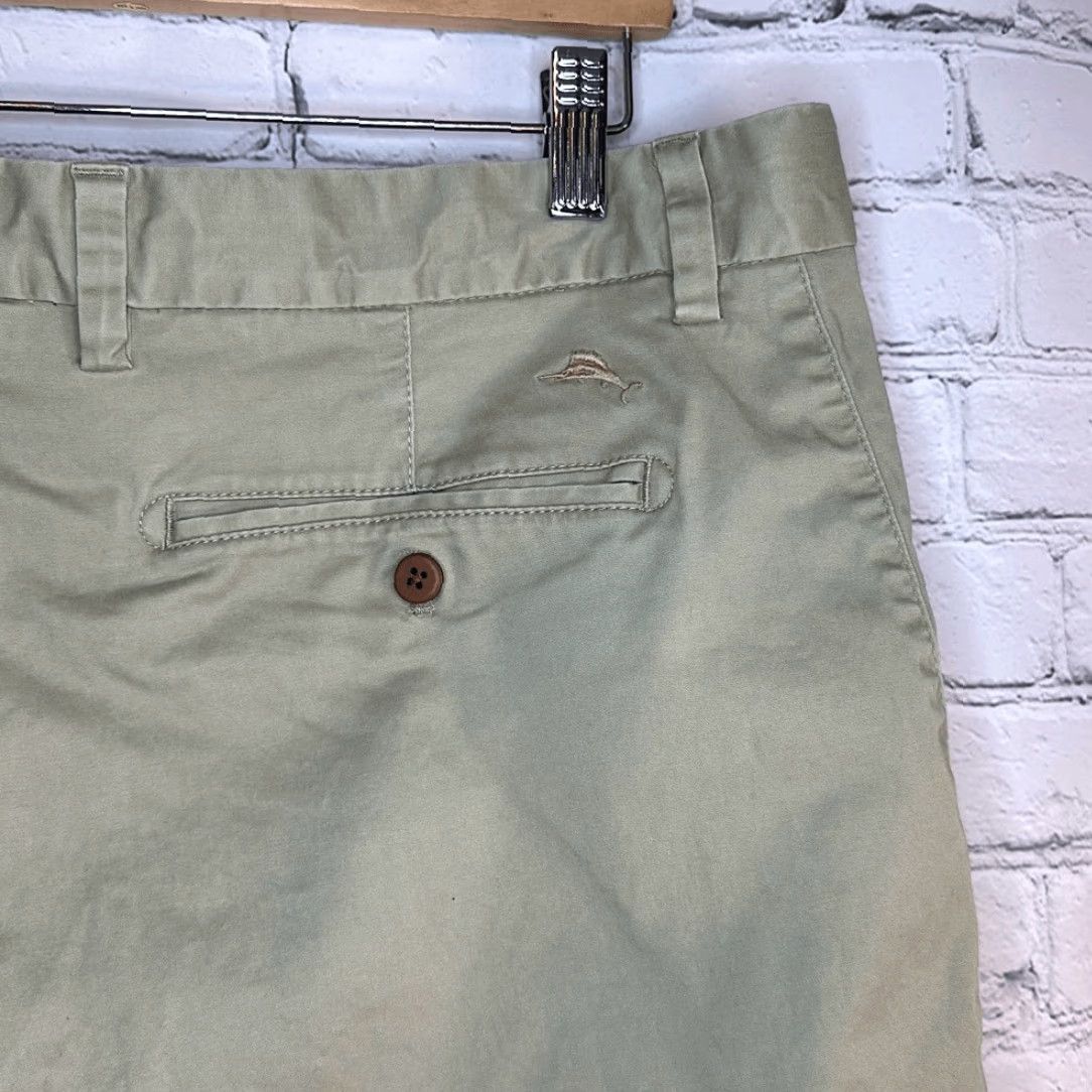 Tommy Bahama Tommy Bahama Bermuda Shorts Men’s Tan Khaki Chino Multicolor 36 Bermuda Shorts Size US 36 / EU 52 - 3 Thumbnail