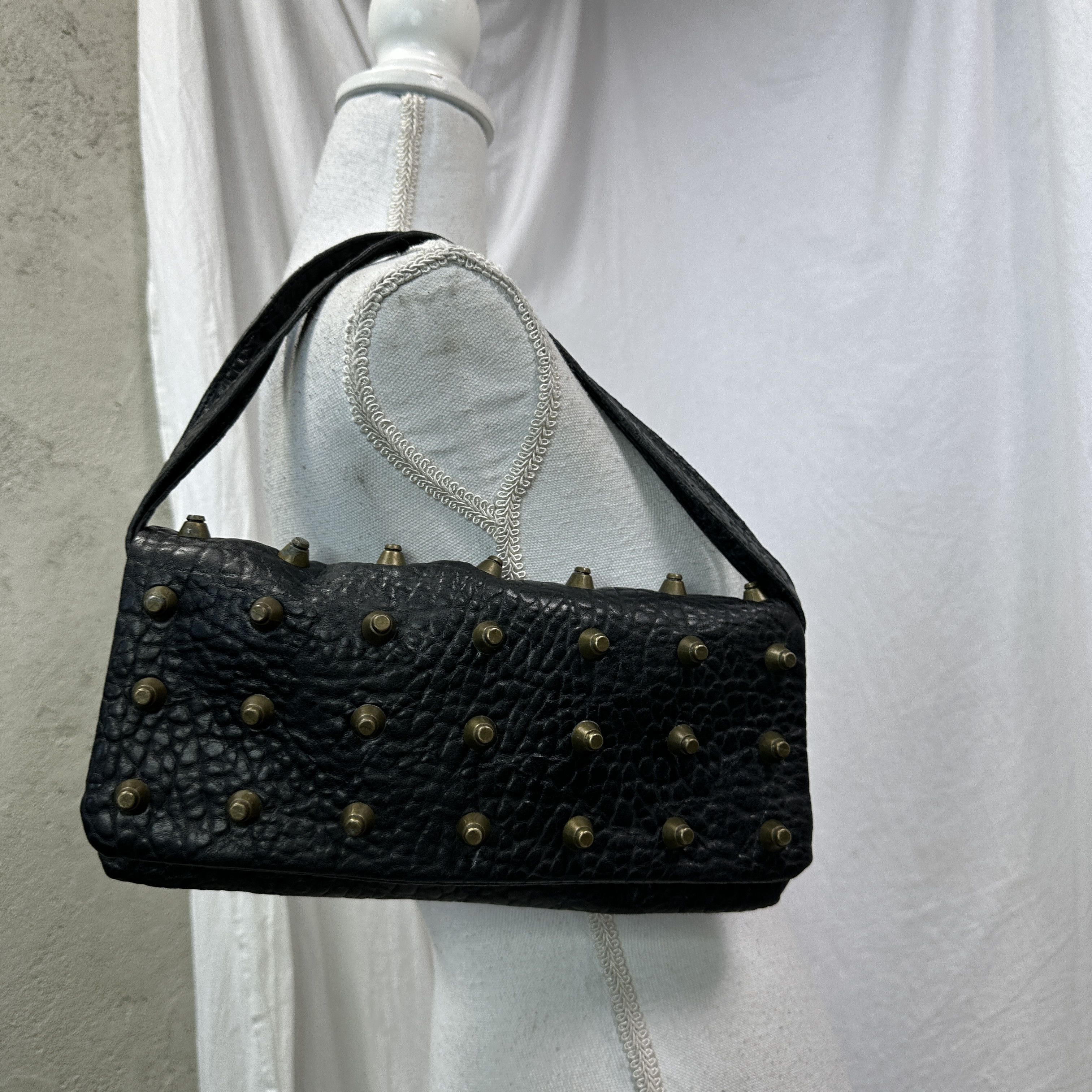 Vintage Vintage Avant Garde Studded Spikes Grunge Clutch Bag 00s Size ONE SIZE - 4 Thumbnail