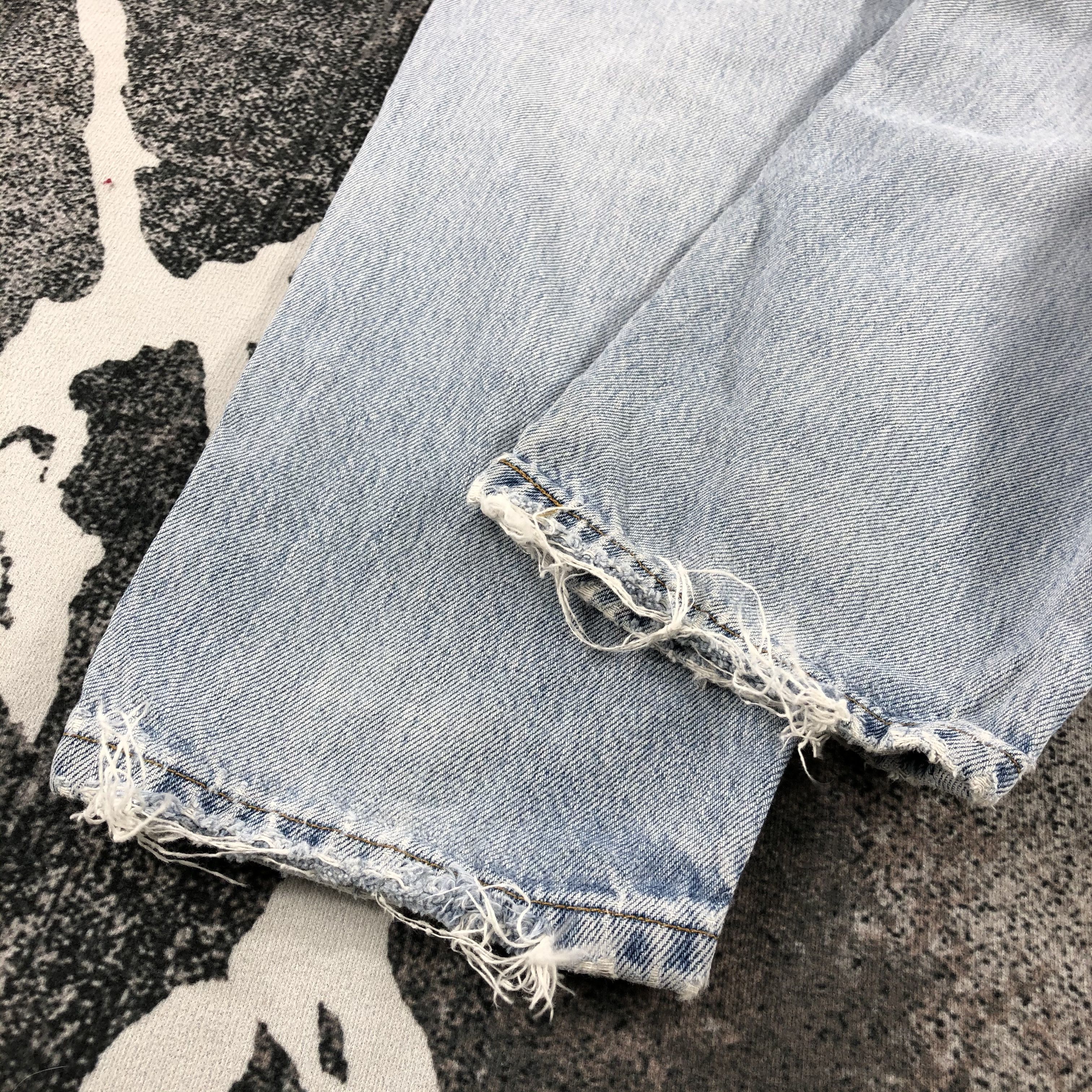 Levi's Vintage Levis 505 Jeans Distressed Denim KJ836 Size US 31 - 6 Thumbnail