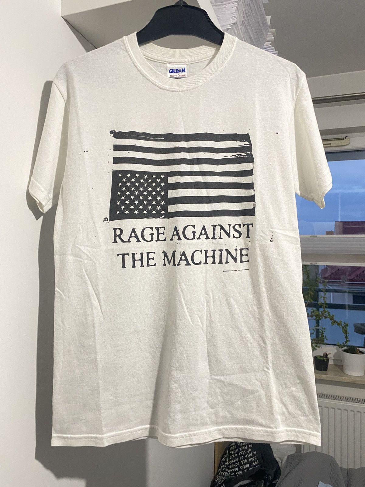 Band Tees × Vintage Rage Against The Machine Flag 2008 y2k t-shirt band tees Size US S / EU 44-46 / 1 - 10 Thumbnail