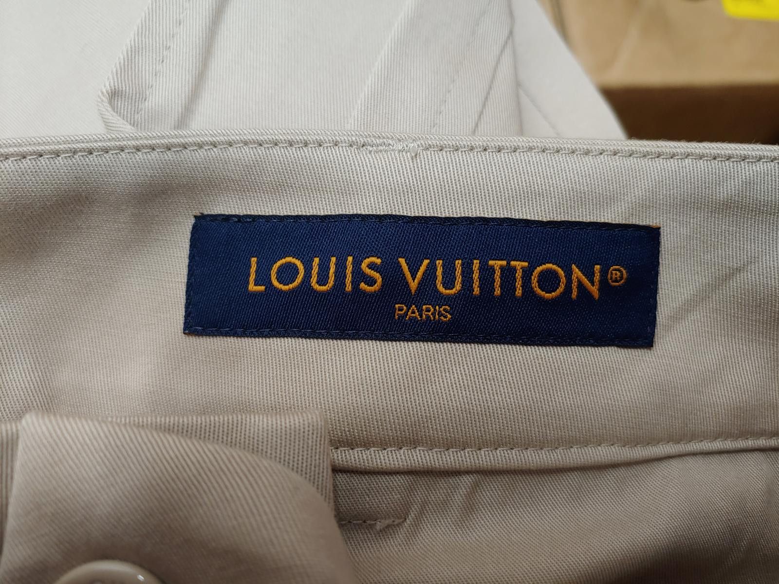 Louis Vuitton Louis Vuitton Monogram Flocked Workwear Pants in Beige Size US 34 / EU 50 - 8 Thumbnail