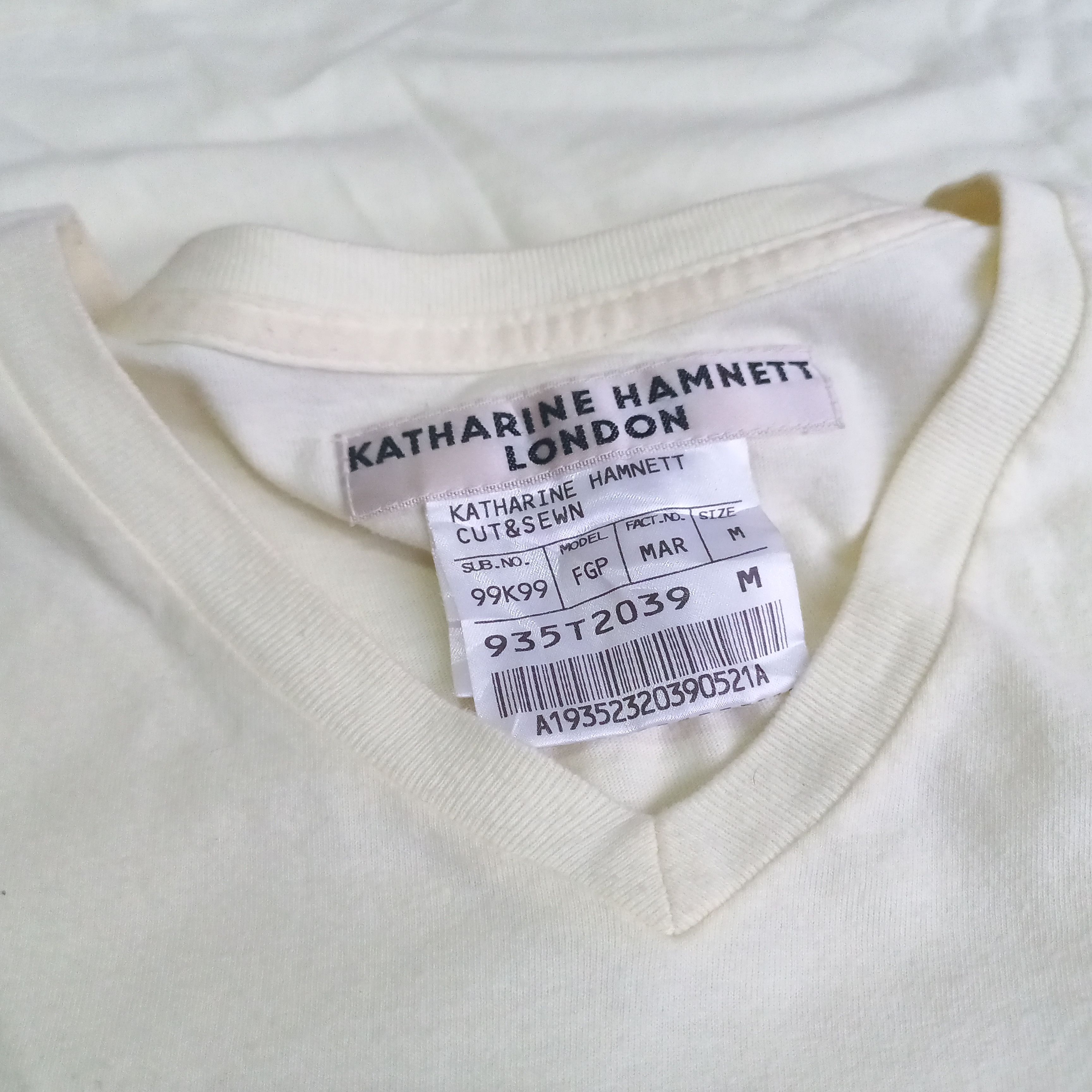 Katharine Hamnett London Katharine Hamnett - Bird Feathers Vneck Short Sleeve Tshirt Size M / US 6-8 / IT 42-44 - 3 Thumbnail