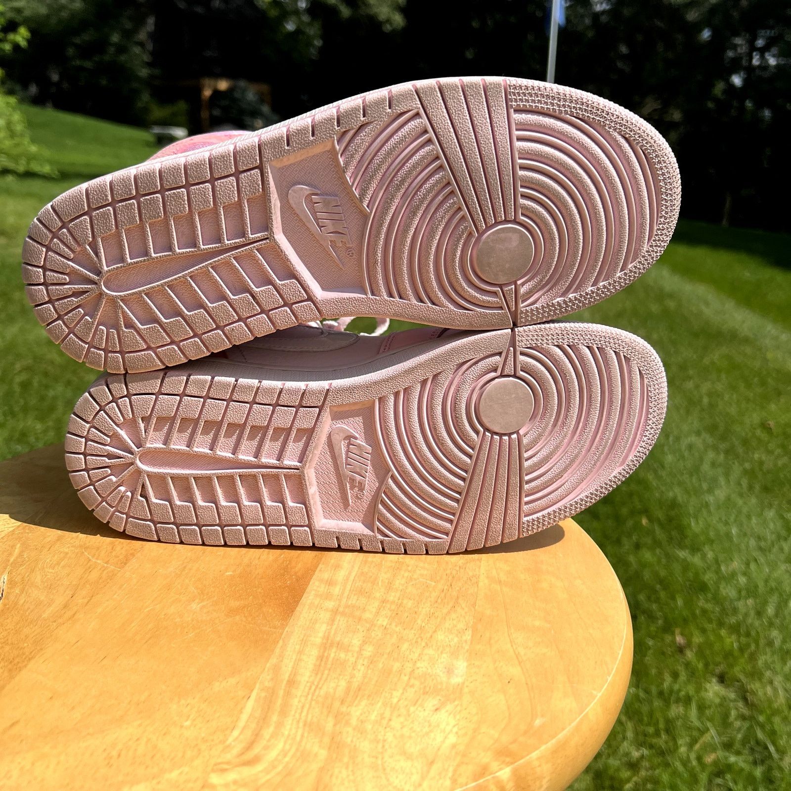Jordan Brand × Nike Wmns Air Jordan 1 Mid Digital Pink Women's Shoes - Size 8.5 Size US 8.5 / IT 38.5 - 7 Thumbnail