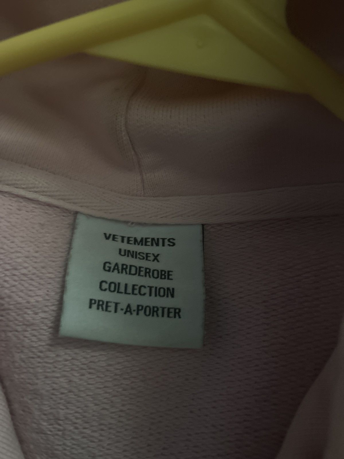 Vetements Unicorns and Rainbows Vet hoodie Size US XS / EU 42 / 0 - 6 Thumbnail