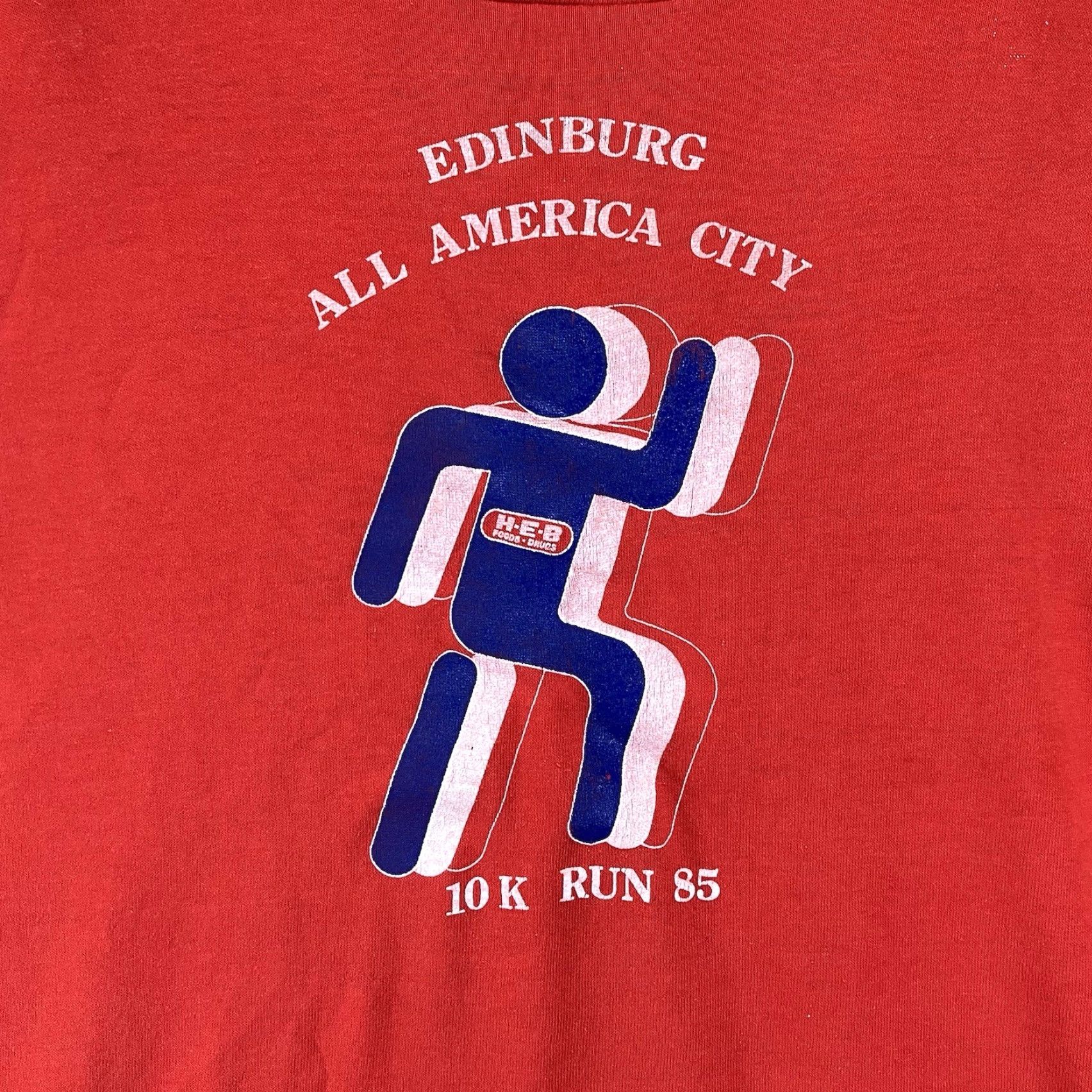 Vintage VINTAGE 80s Gulf Coast Sportswear T-Shirt Men Red Crew Neck Short Sleeve H-E-B Graphic Print Classic Slim Fit L Size US L / EU 52-54 / 3 - 3 Thumbnail