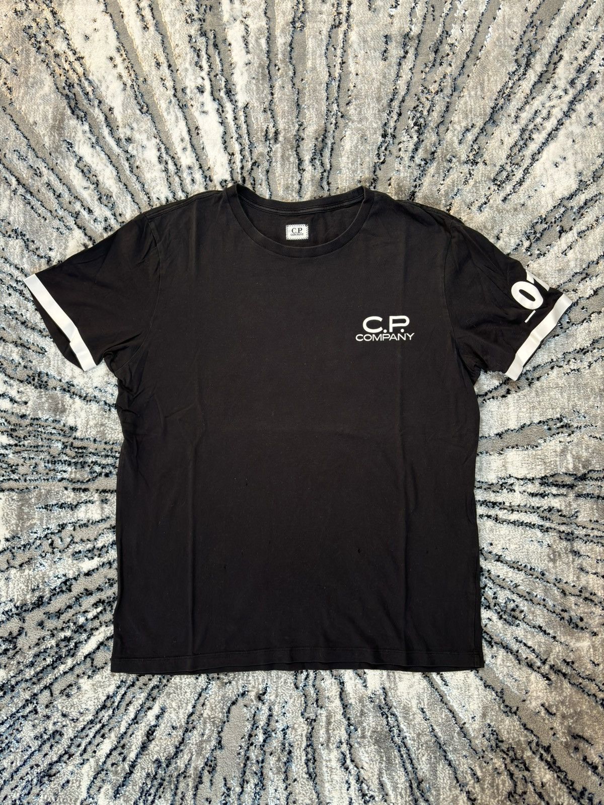 C.P. Company C.P. Company Vintage Logo Print T Shirt Tee Black XL Distres Size US L / EU 52-54 / 3 - 1 Thumbnail