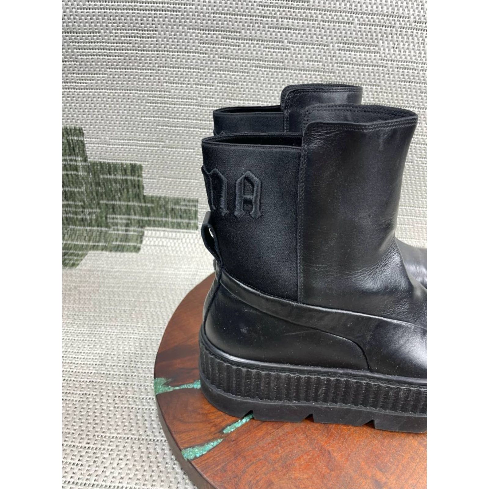 Puma Puma Boots Womens Size 9.5 Us Fenty Chelsea Sneaker Black Leather Ankle Pull On Chelsea Boots Puma x Fenty Womens 9.5 Black Leather Ankle Pull On Size US 10 / IT 40 - 3 Thumbnail