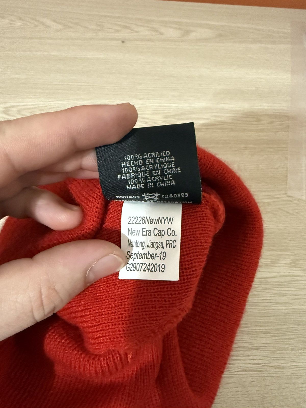 Supreme Supreme Chenile S-Logo New Era Beanie Size ONE SIZE - 5 Thumbnail