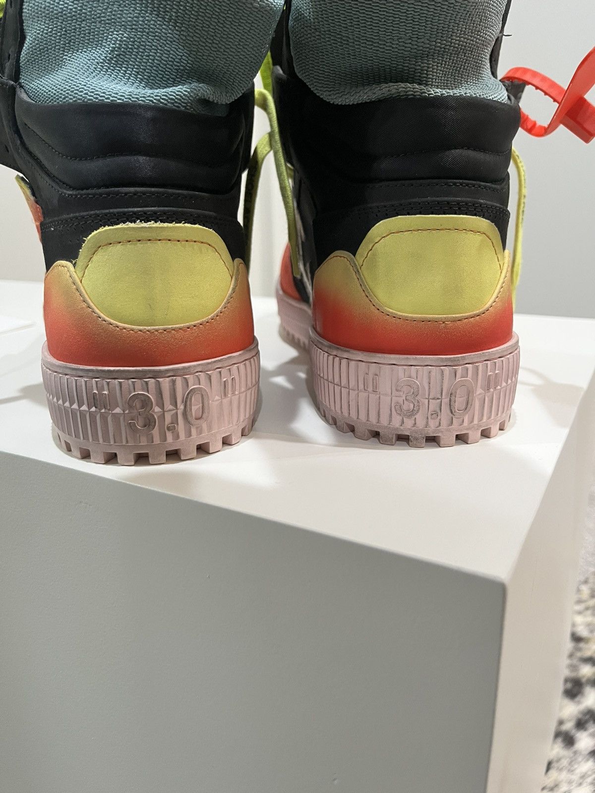 Off-White Off Court 3.0 temperature black gradient Size US 9 / EU 42 - 7 Thumbnail