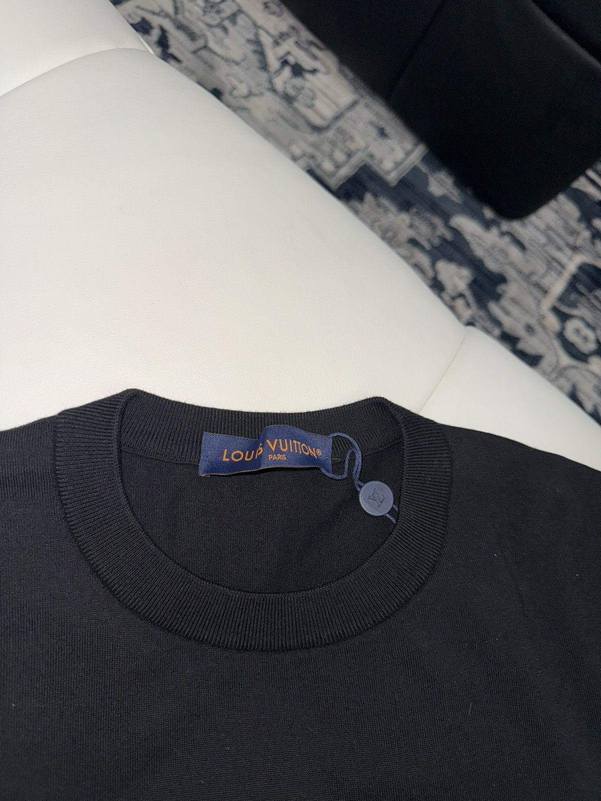 Louis Vuitton Louis Vuitton logo t shirt Size US L / EU 52-54 / 3 - 3 Thumbnail