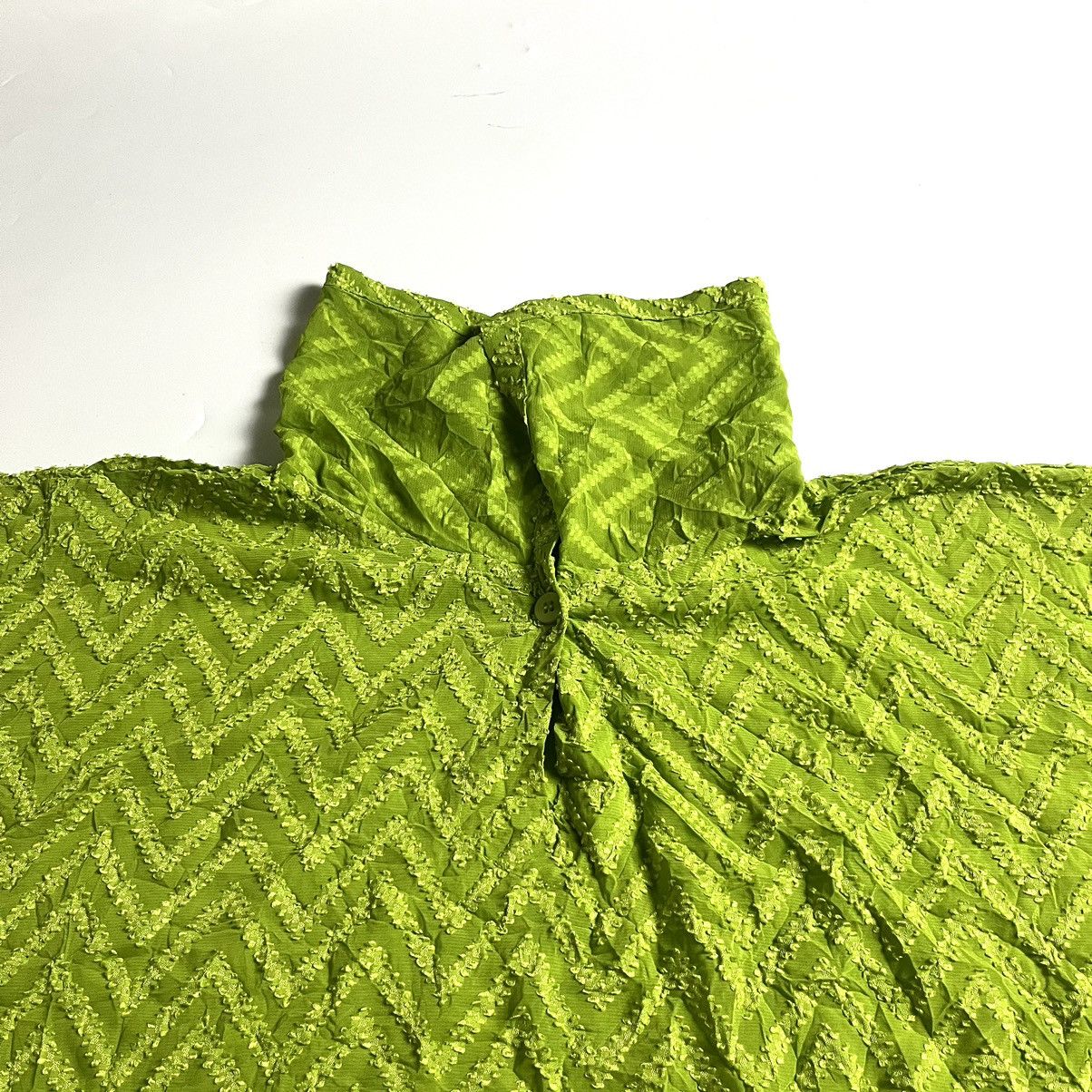 Issey Miyake Issey Miyake Me Tops Blouses 🔥 Size ONE SIZE - 2 Thumbnail