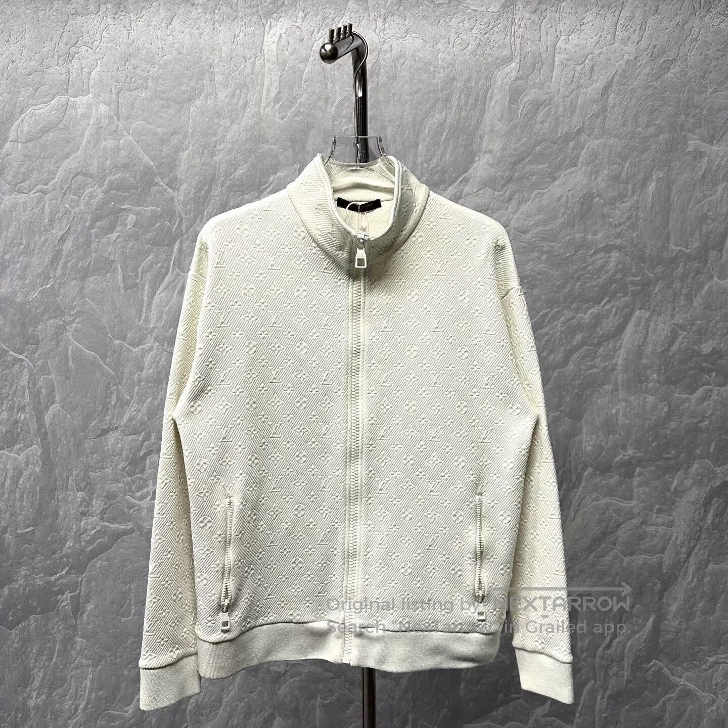 Louis Vuitton Louis Vuitton White Zip Up Jacket XL. Size US XL / EU 56 / 4 - 1 Thumbnail