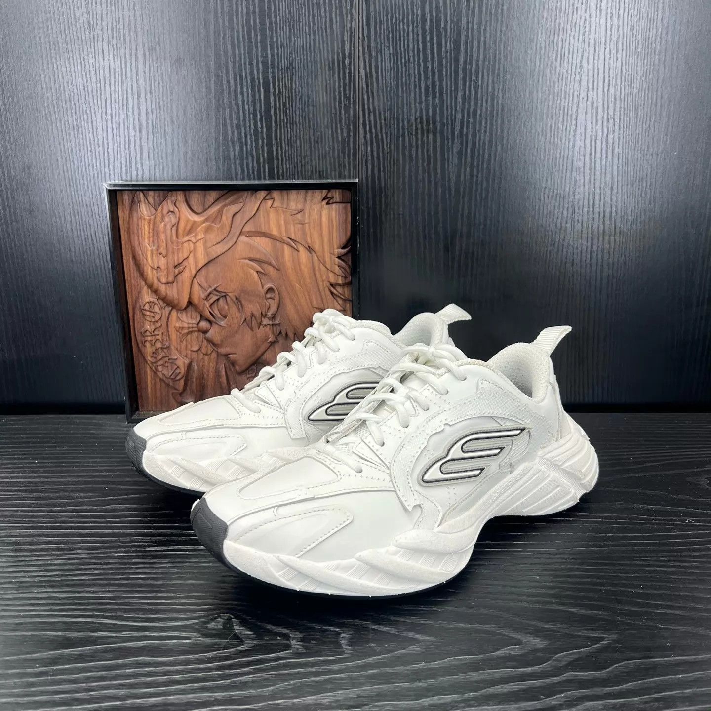 Balenciaga Balenciaga Monday White 39 Like New w/ Box & Accs Size US 9 / IT 39 - 1 Thumbnail