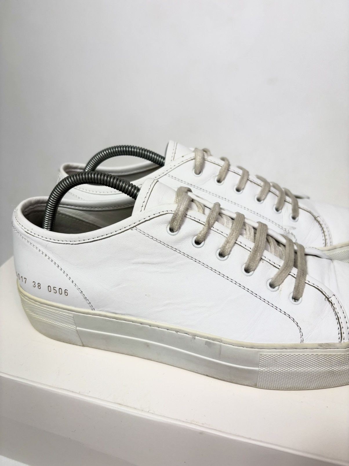 Common Projects Common Projects Tournaments Low Leather Shoes Size US 5 / EU 37 - 5 Thumbnail