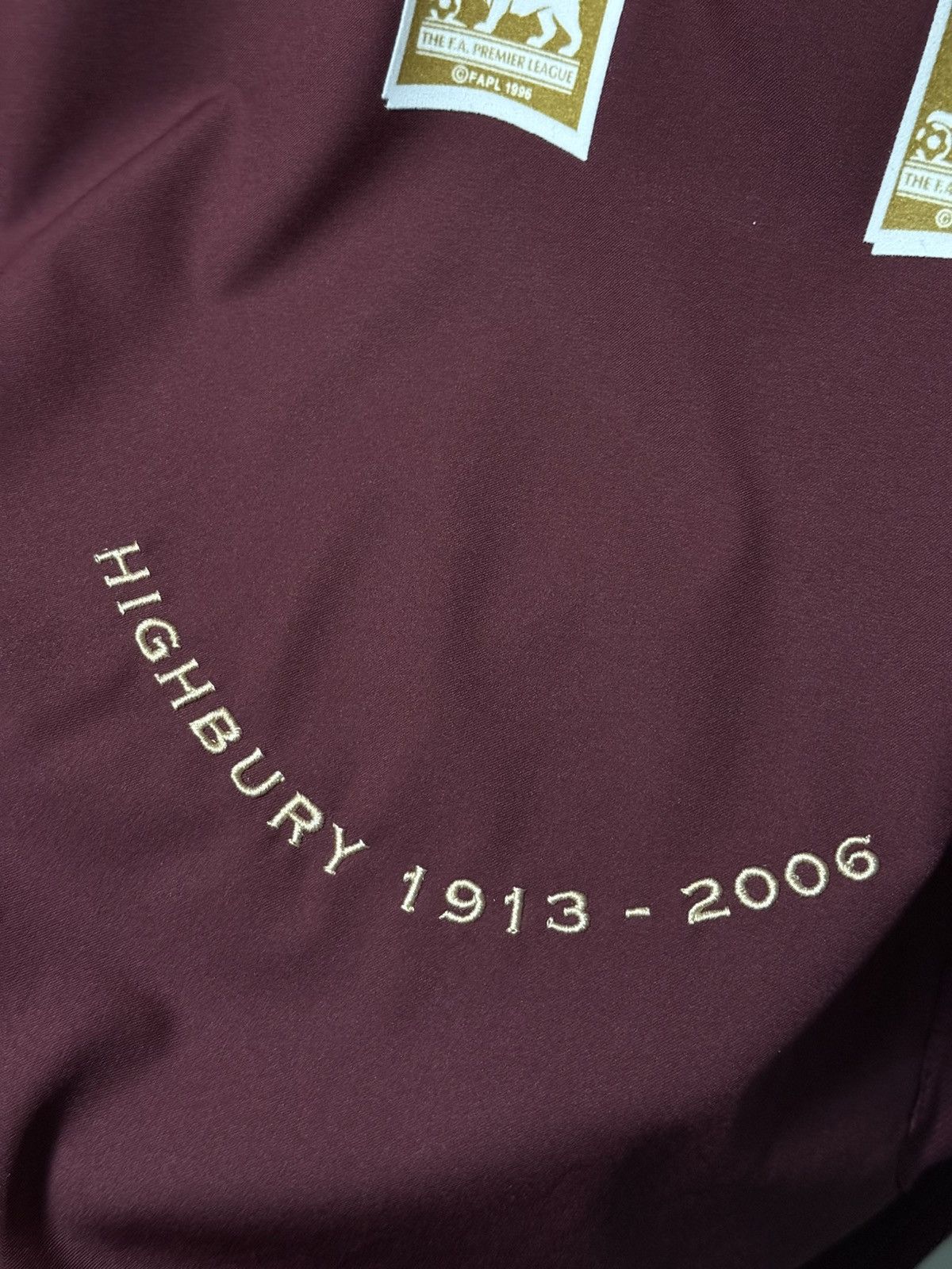 Nike 2005-06 Arsenal Home #14 Thierry Henry XXL (MINT) Size US XXL / EU 58 / 5 - 15 Thumbnail