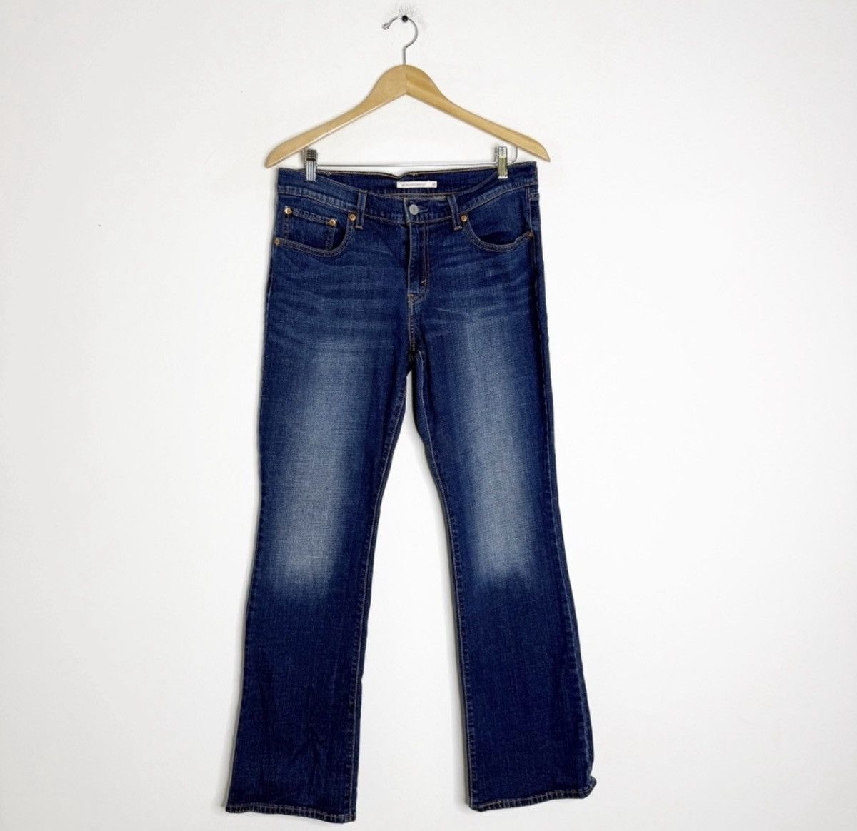 Levi's Levi’s 415 Relaxed Bootcut Jeans Womens Size 30 Size 30" / US 8 / IT 44 - 1 Thumbnail
