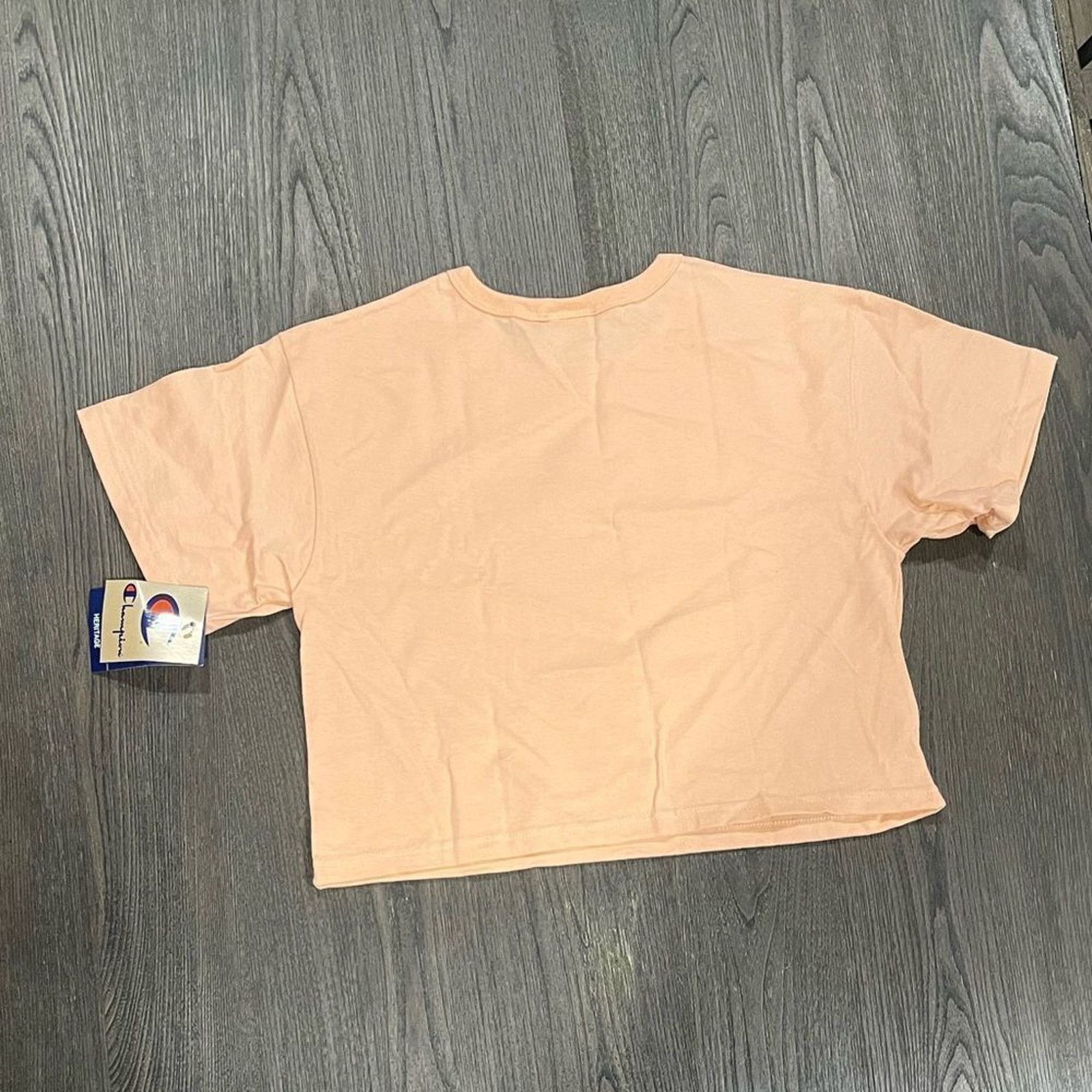 Champion NWT Champion Peach Graphic Crop Top - Size XS Size XS / US 0-2 / IT 36-38 - 5 Thumbnail