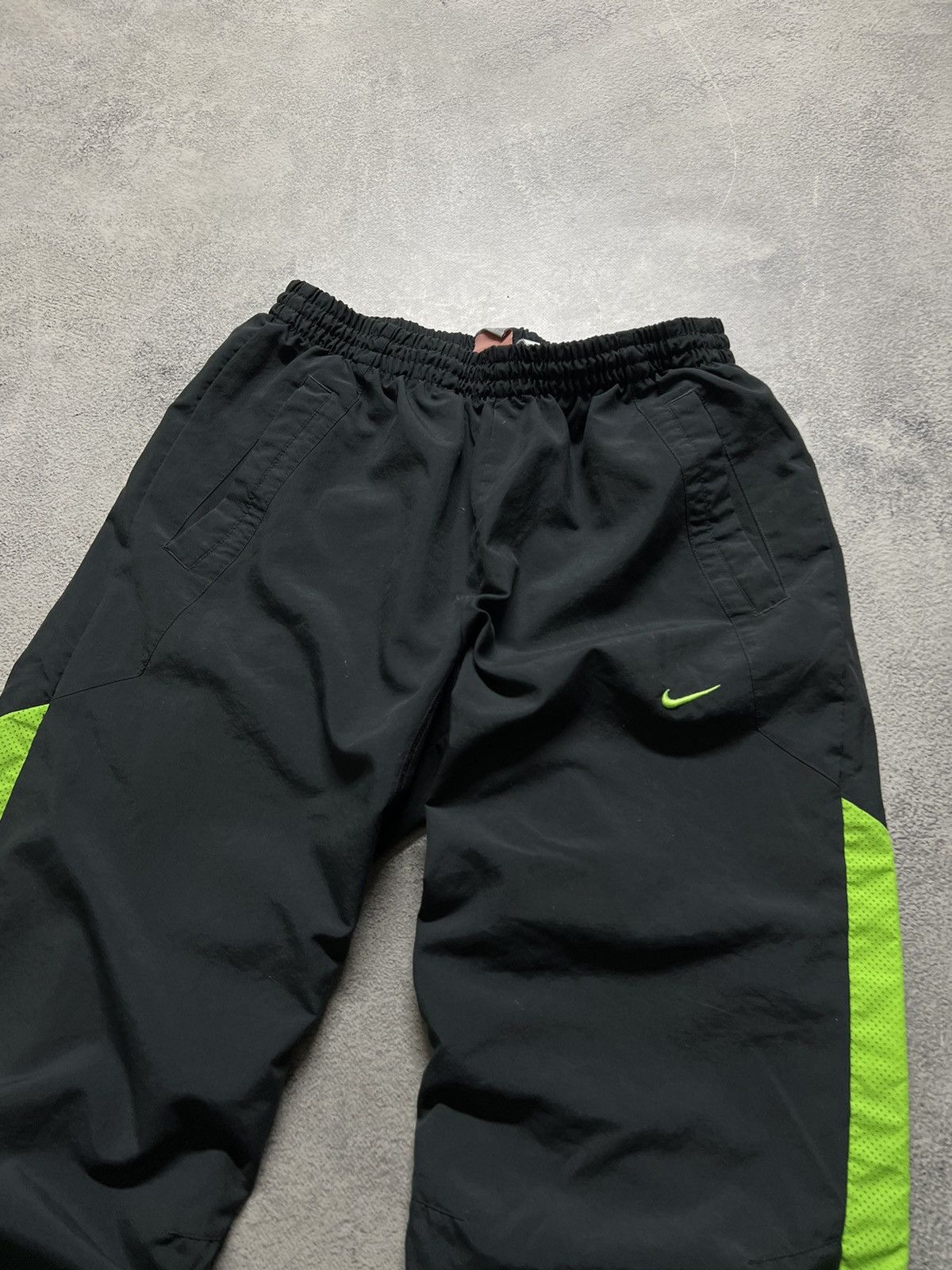 Nike × Vintage Vintage Y2k Nike 🩶 Nylon Mini Swoosh Pants 00’s Size US 32 / EU 48 - 6 Thumbnail