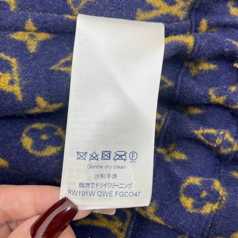 Louis Vuitton Louis Vuitton Dark blue classic leather label woolen mid-le Size XS / US 0-2 / IT 36-38 - 6 Thumbnail