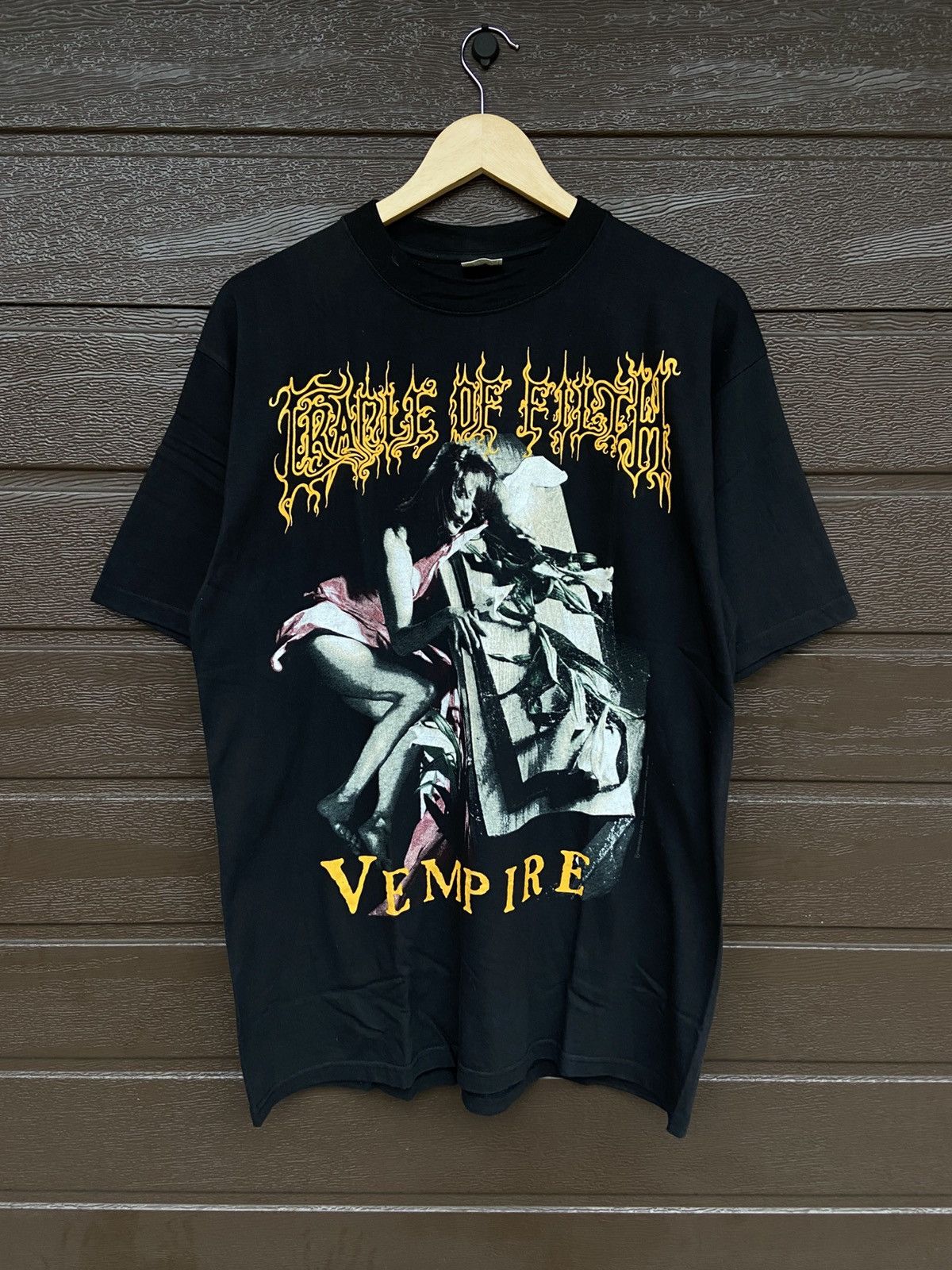 Band Tees vintage Cradle of Filth Vempire 1996 band tee Size US XL / EU 56 / 4 - 1 Thumbnail