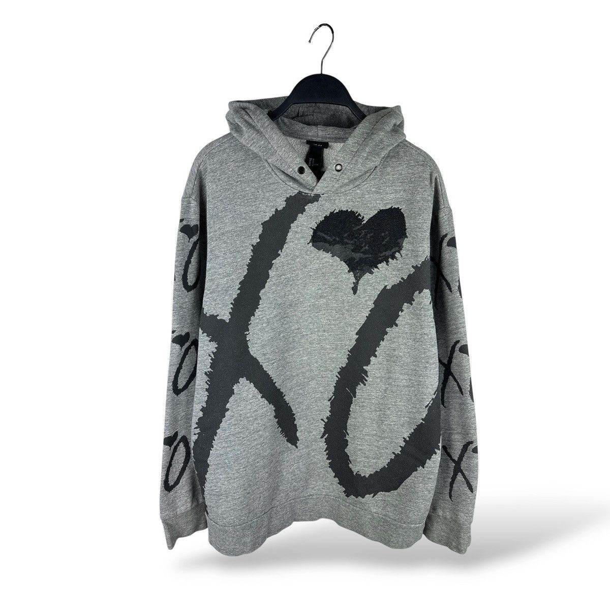 H&M × The Weeknd H&M x The Weeknd XO Heart Big Logo Men’s Gray Hoodie Merch Size US M / EU 48-50 / 2 - 1 Thumbnail