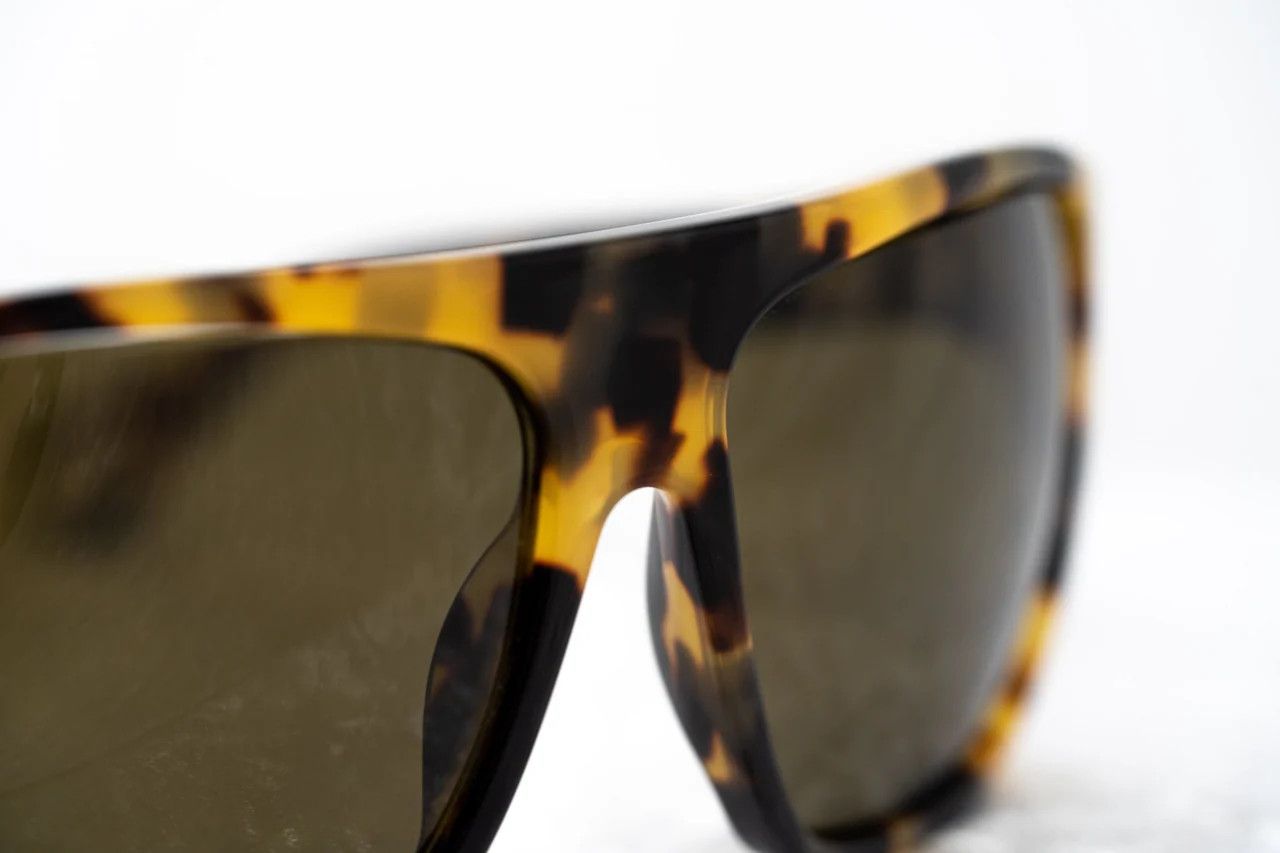 Ann Demeulemeester Ann Demeulemeester Sunglasses Oversized Tortoise and Brown Size ONE SIZE - 8 Thumbnail