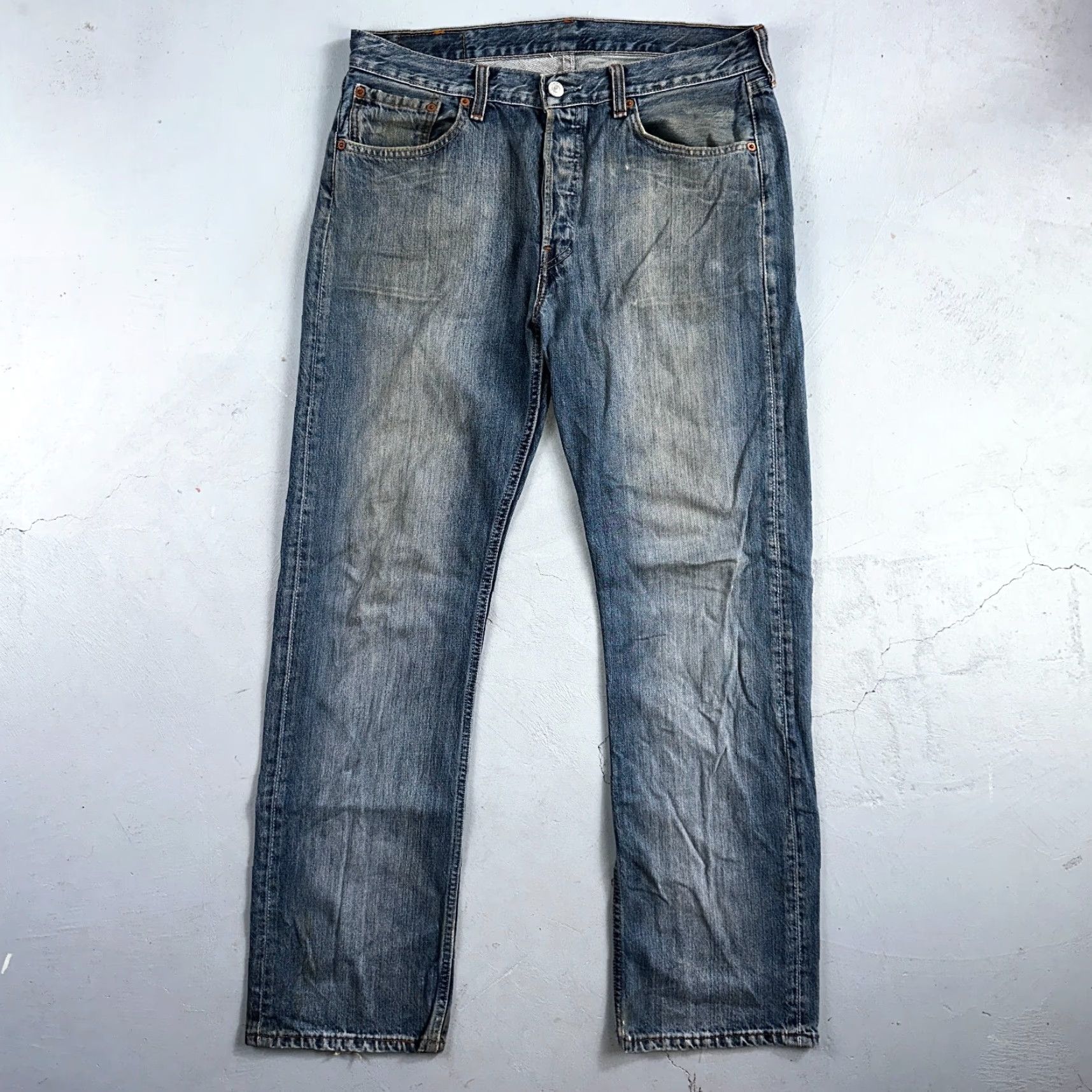 Levi's VINTAGE Levi's 501 Jeans Straight Levi's 501 MID Rise 33x32 Blue Denim 90s Mens Regular 33x32 Cotton Button Closure Size US 33 - 2 Thumbnail