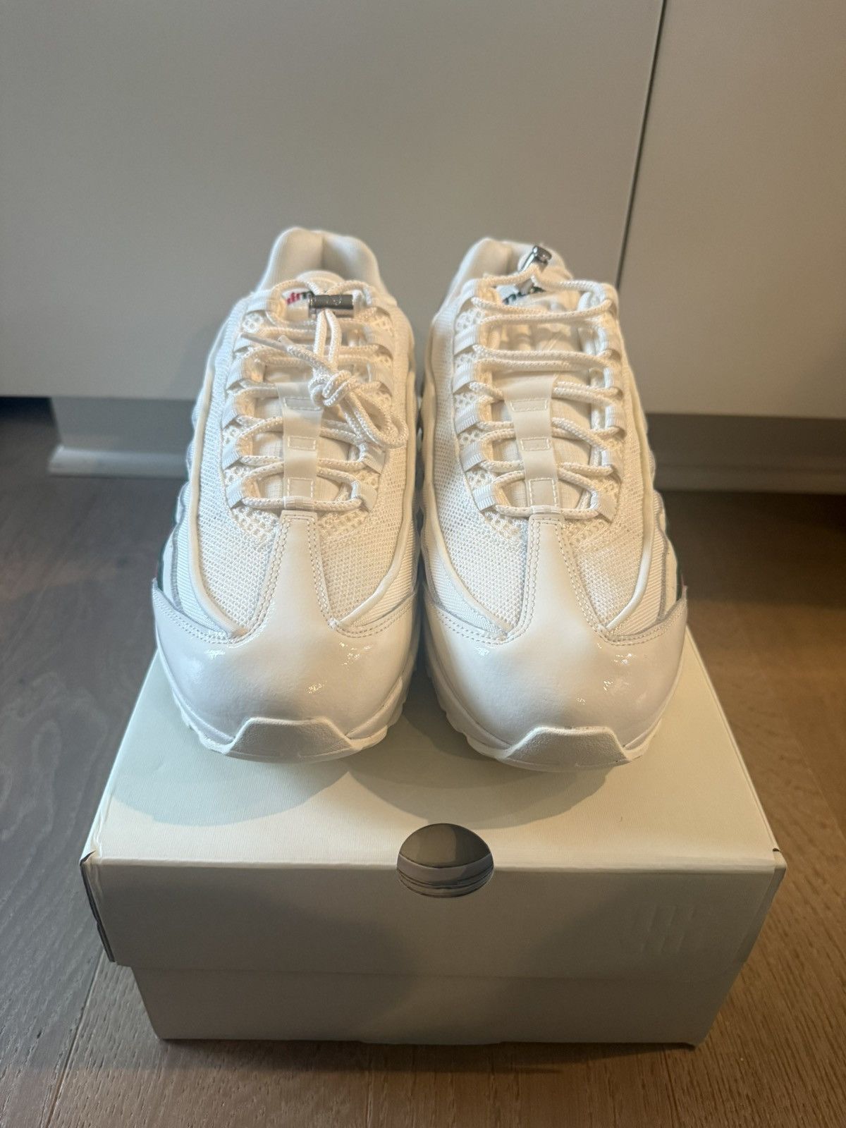 Nike × Undefeated ✅ Nike Air Max 95 SP x Undefeated White Sail US Size 11.5 DS Size US 11.5 / EU 44-45 - 2 Thumbnail