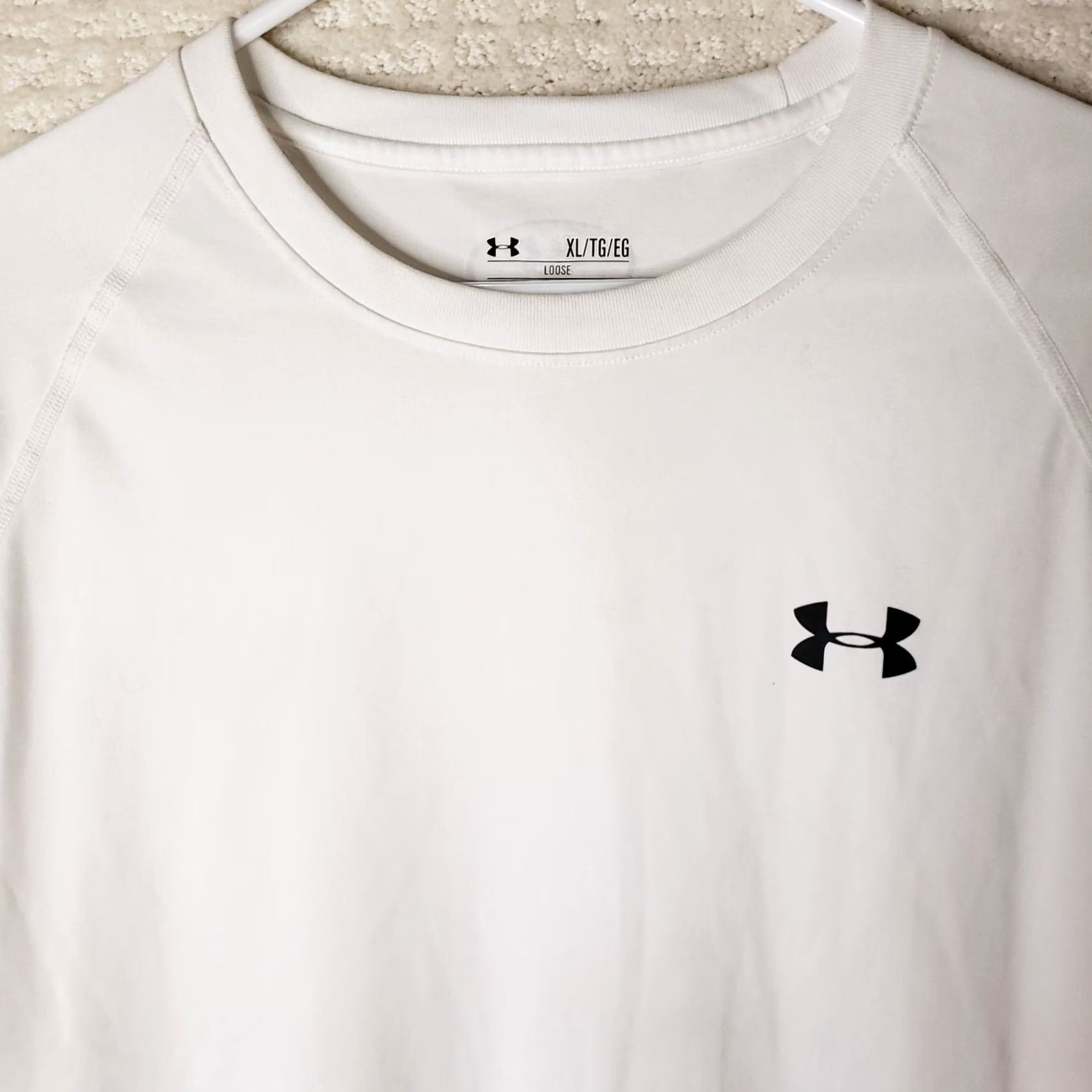 Under Armour Under Armour The Tech Tee Shirt Mens XL White Short Sleeve Crew Neck Pullover Moisture Wicking Lightweight Breathable Casual Activewear Size US XL / EU 56 / 4 - 3 Thumbnail
