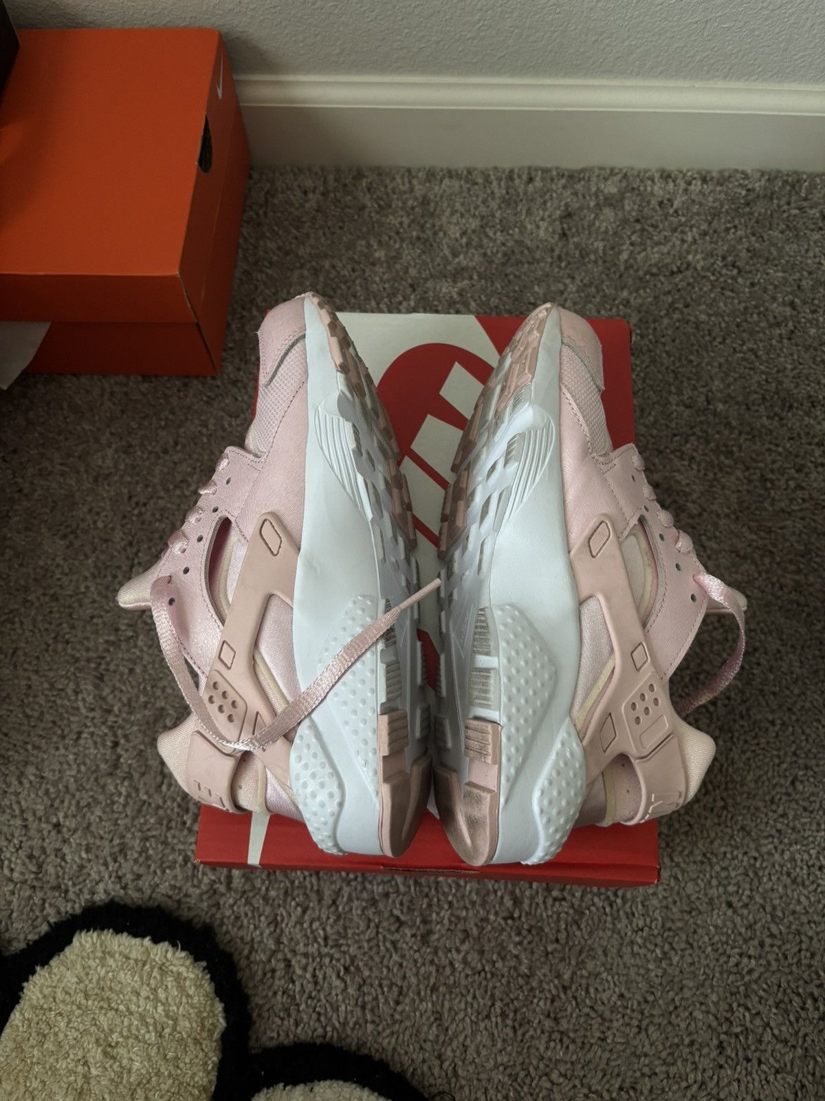 Nike Pink Huaraches Size US 5.5 / IT 35.5 - 4 Thumbnail